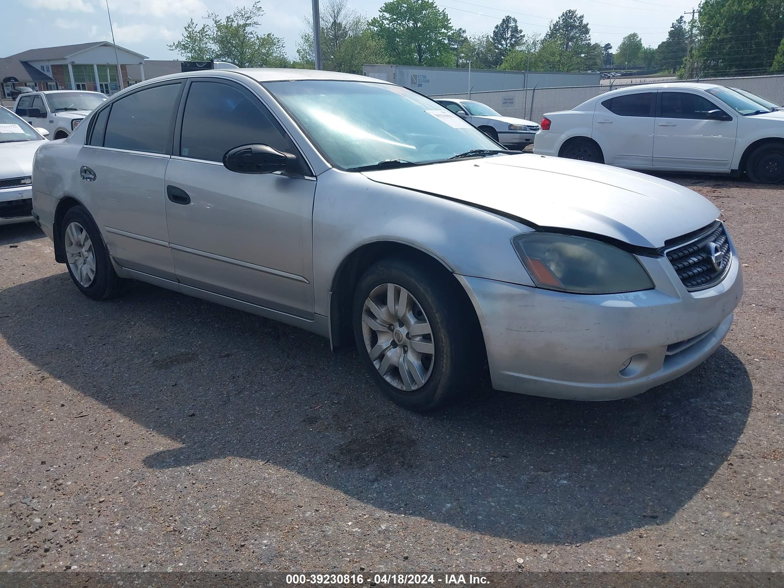 NISSAN ALTIMA 2005 1n4al11e25n426302