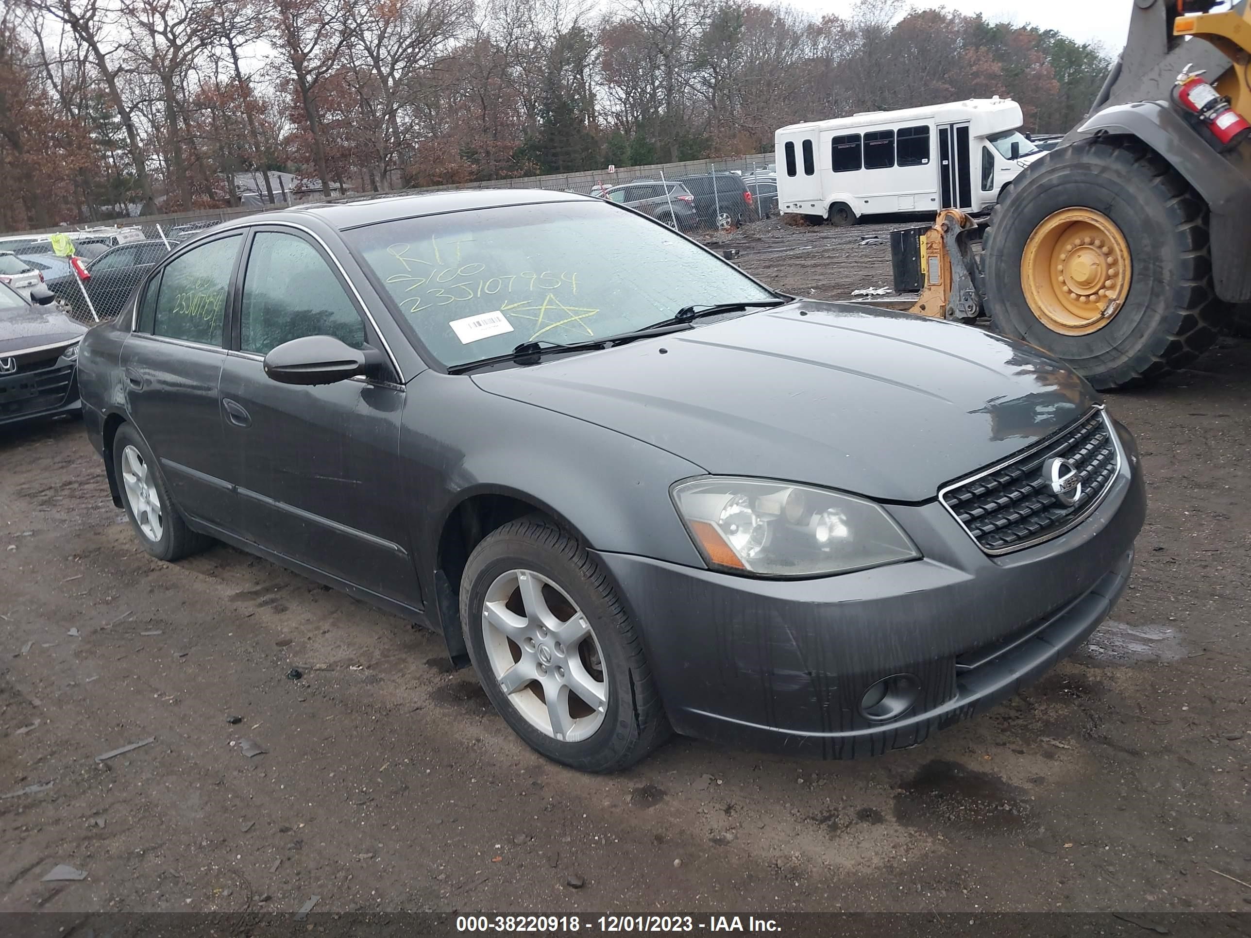 NISSAN ALTIMA 2005 1n4al11e85n911169