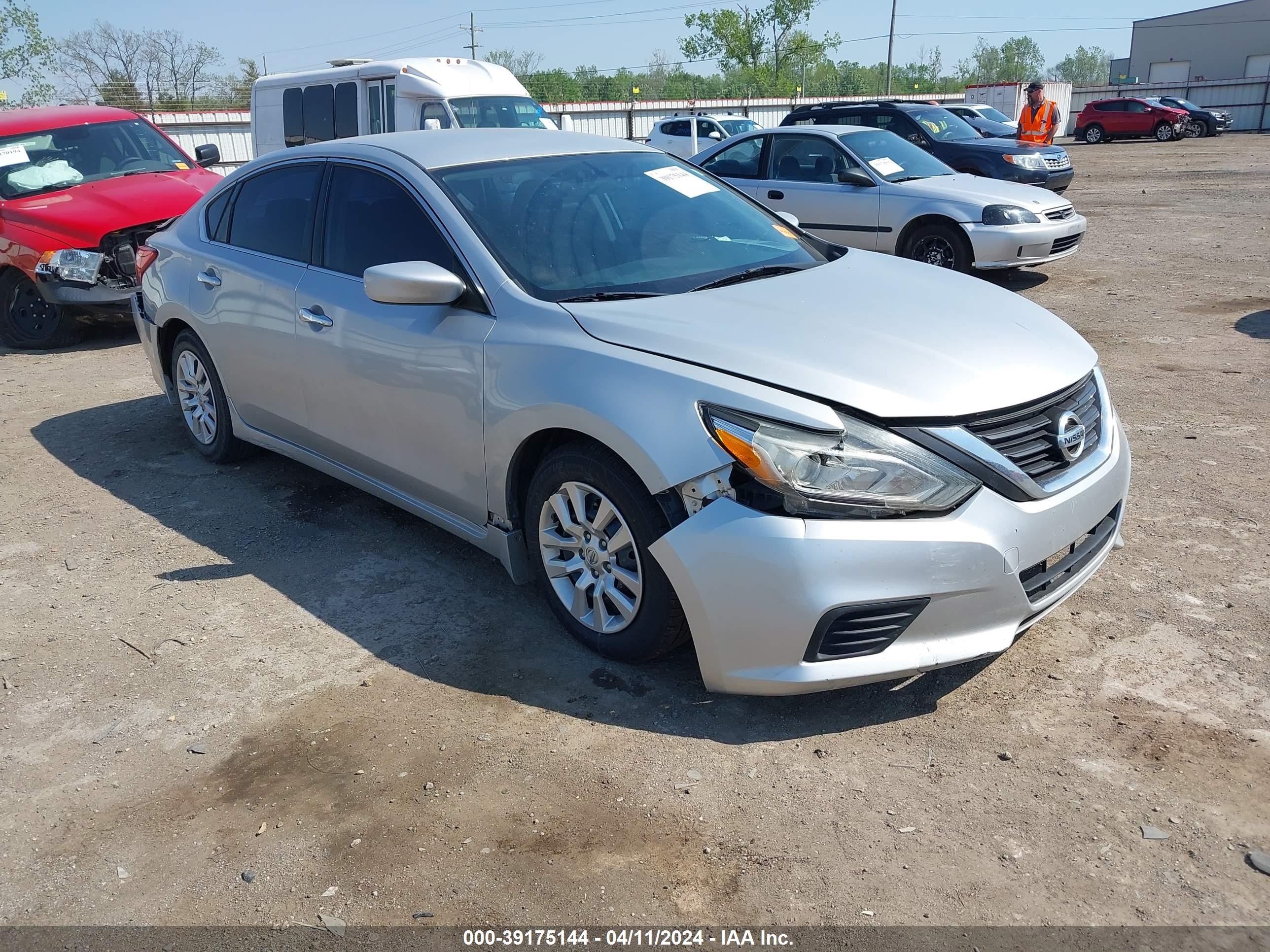 NISSAN ALTIMA 2017 1n4al3ap0hc122074