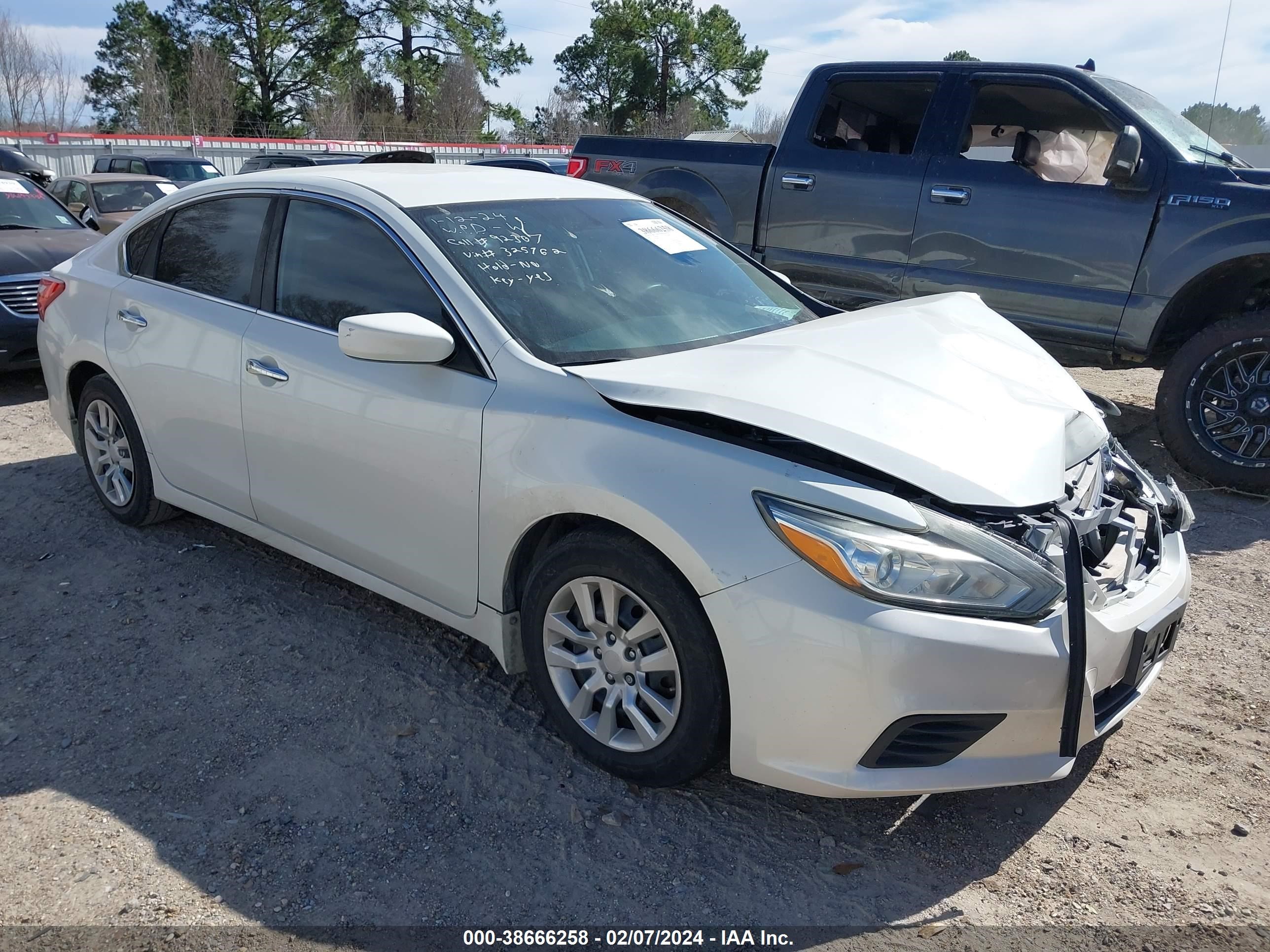 NISSAN ALTIMA 2017 1n4al3ap0hn325762