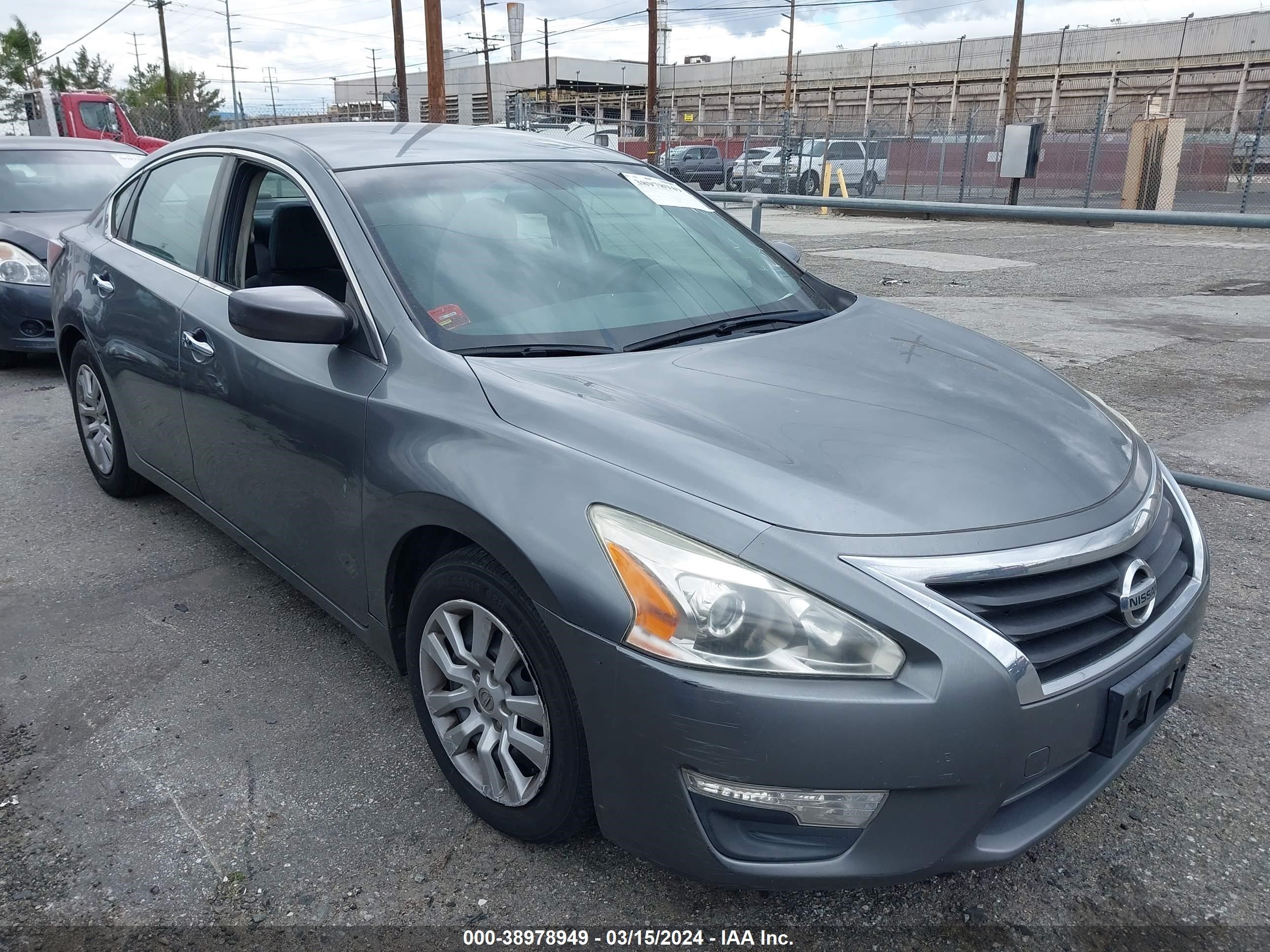 NISSAN ALTIMA 2015 1n4al3ap1fc167702