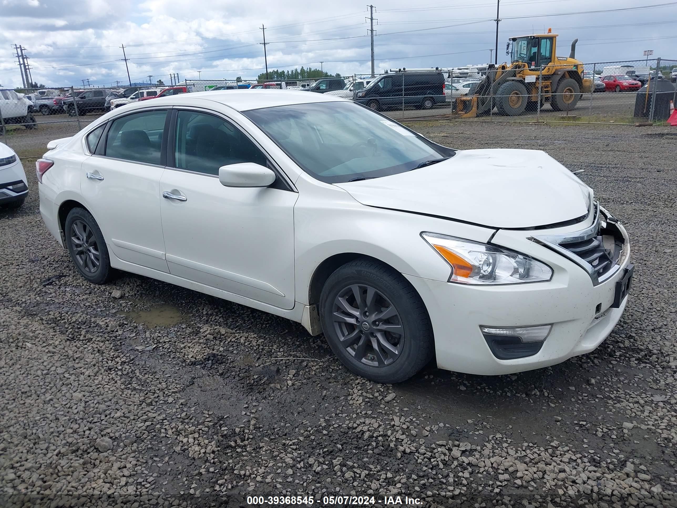 NISSAN ALTIMA 2015 1n4al3ap1fc573558