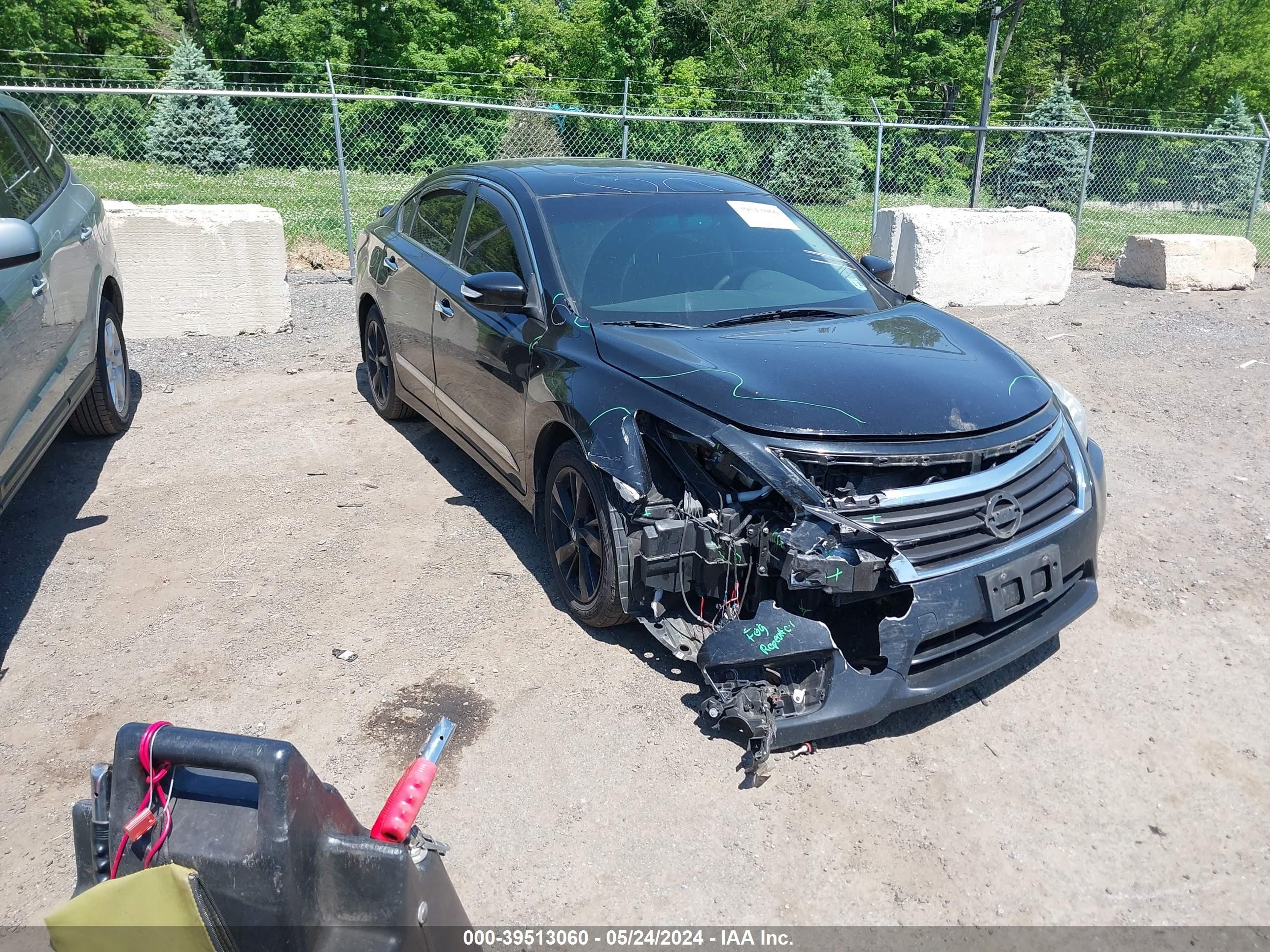 NISSAN ALTIMA 2015 1n4al3ap1fn356192