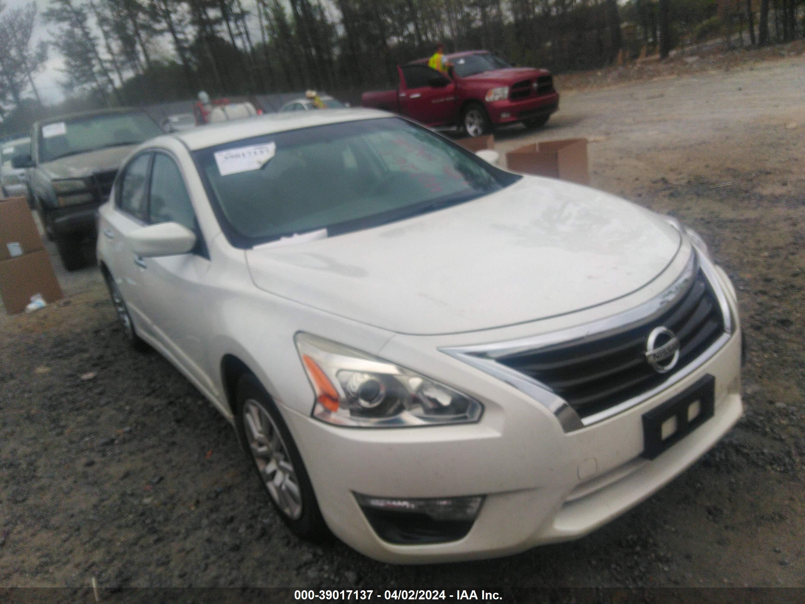 NISSAN ALTIMA 2015 1n4al3ap1fn401261