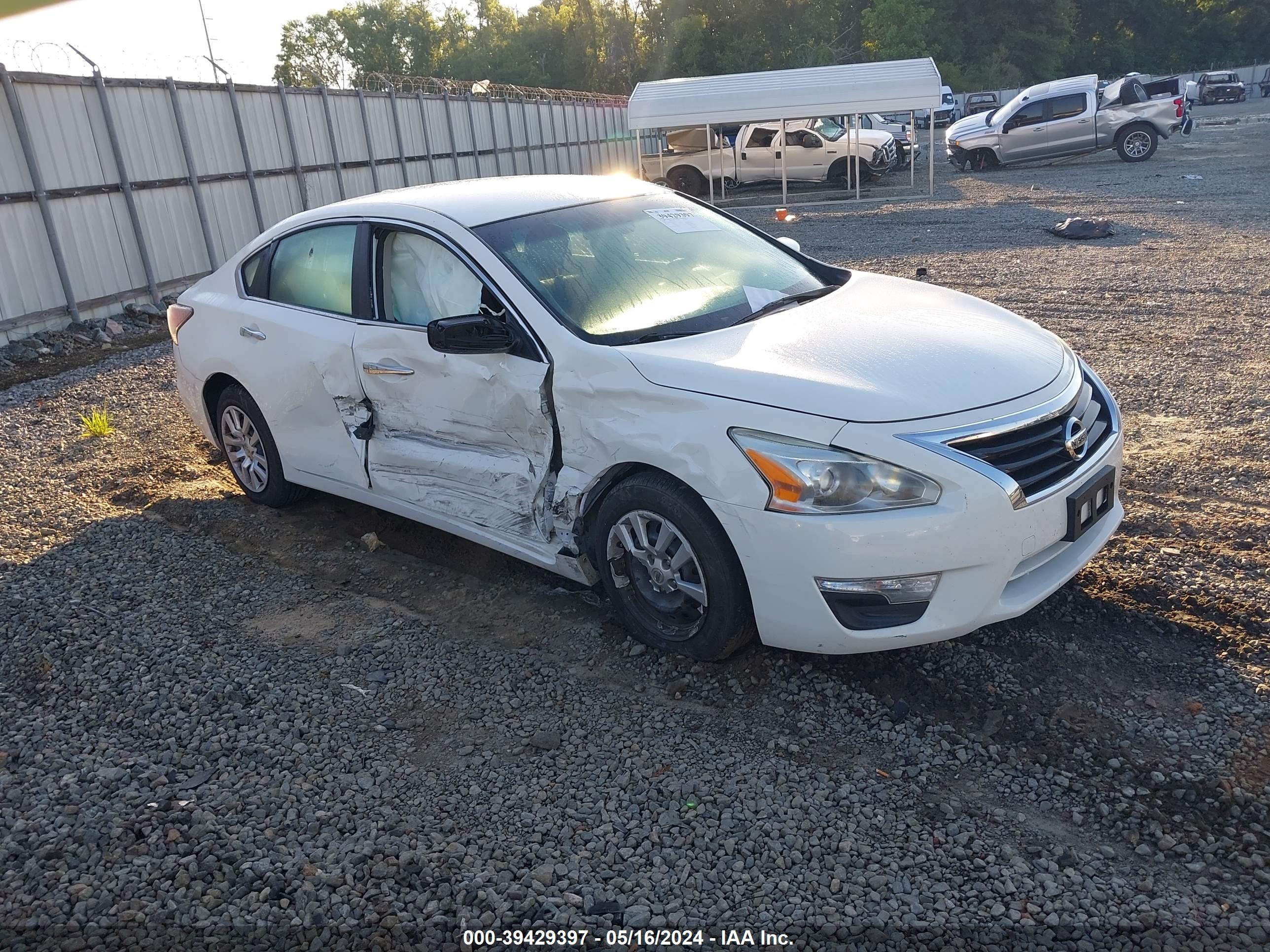 NISSAN ALTIMA 2015 1n4al3ap1fn897193