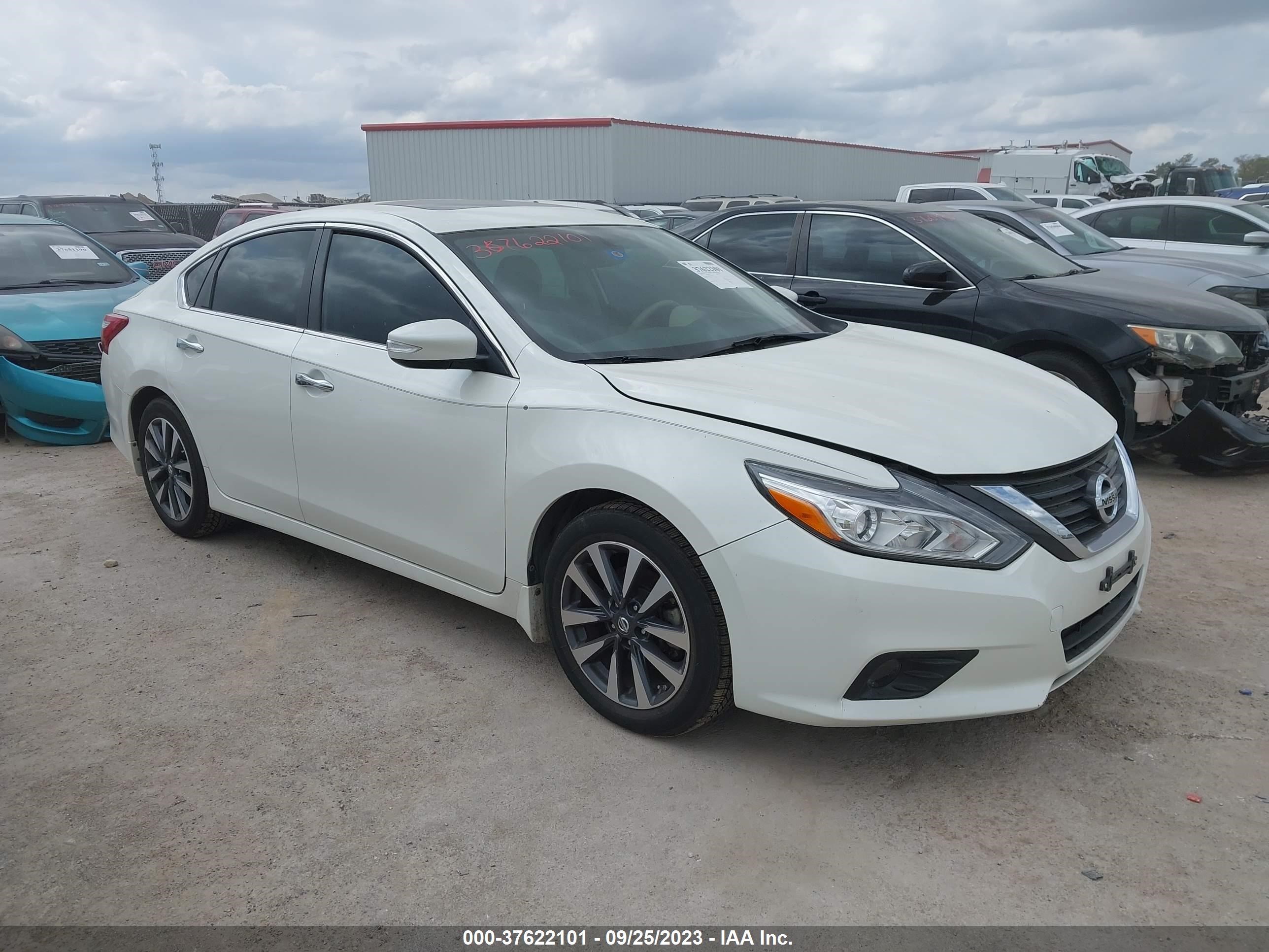 NISSAN ALTIMA 2017 1n4al3ap1hc170795