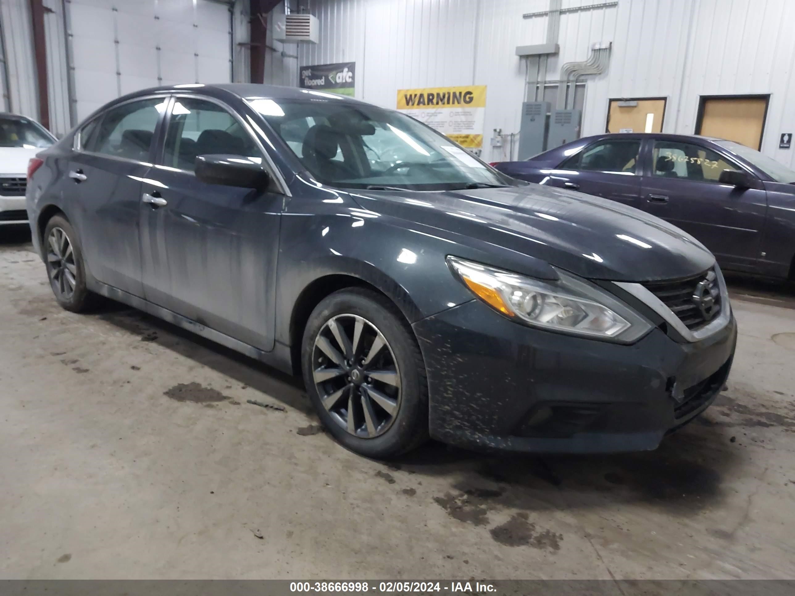 NISSAN ALTIMA 2017 1n4al3ap1hc207442