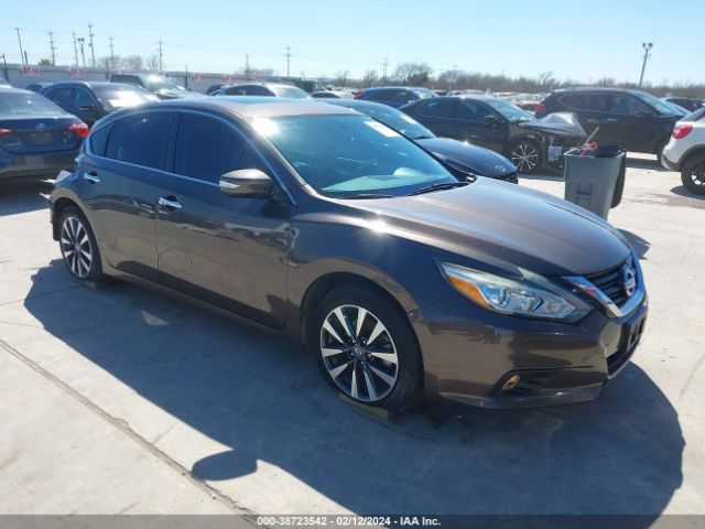 NISSAN ALTIMA 2017 1n4al3ap1hc211121