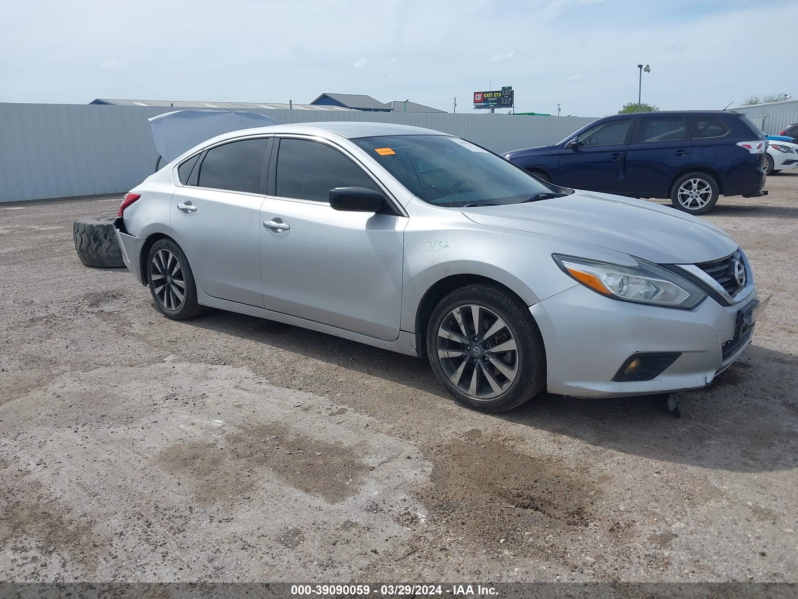 NISSAN ALTIMA 2017 1n4al3ap1hc283338