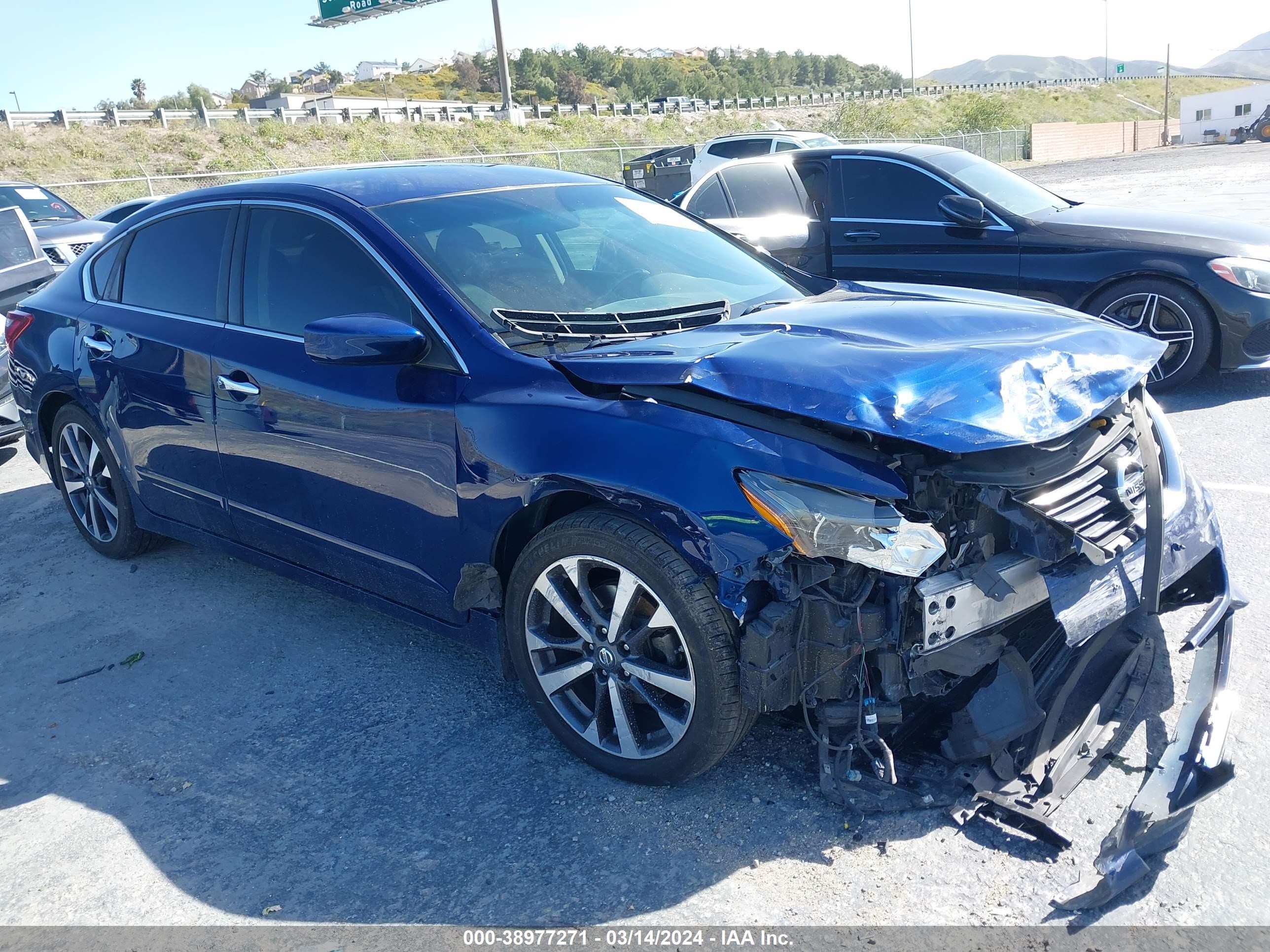 NISSAN ALTIMA 2017 1n4al3ap1hn305228