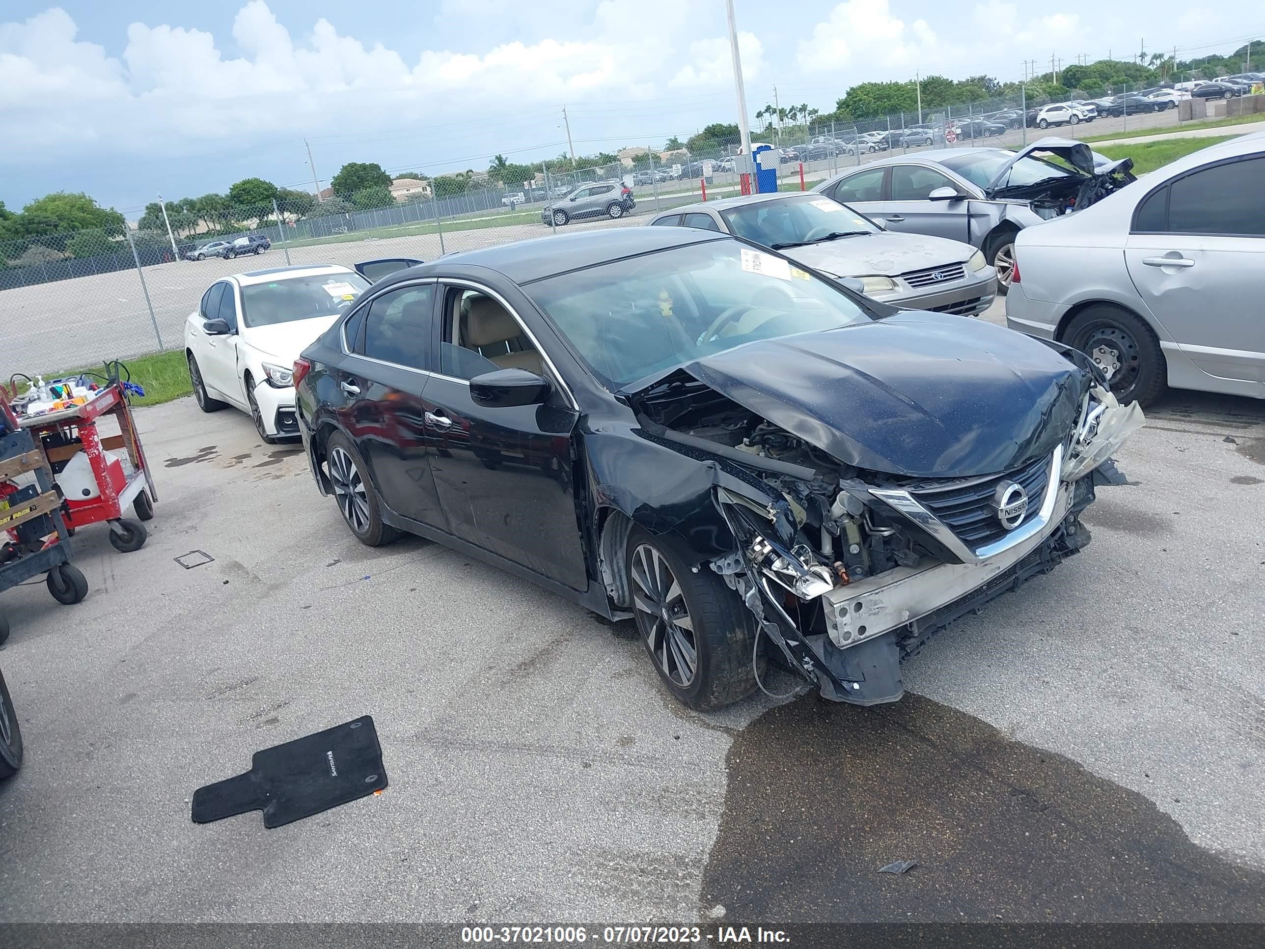 NISSAN ALTIMA 2017 1n4al3ap1hn313670