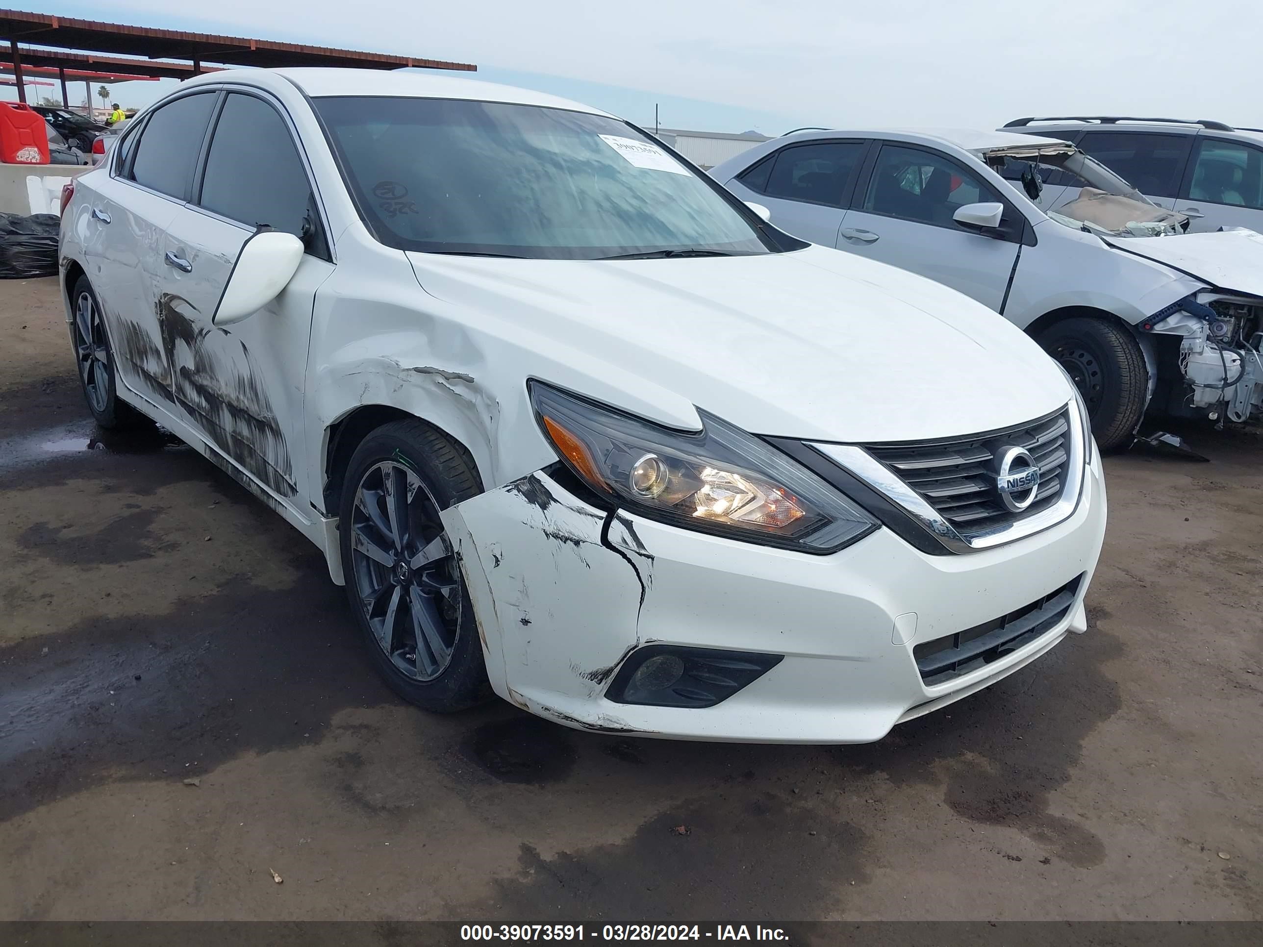 NISSAN ALTIMA 2017 1n4al3ap1hn315869