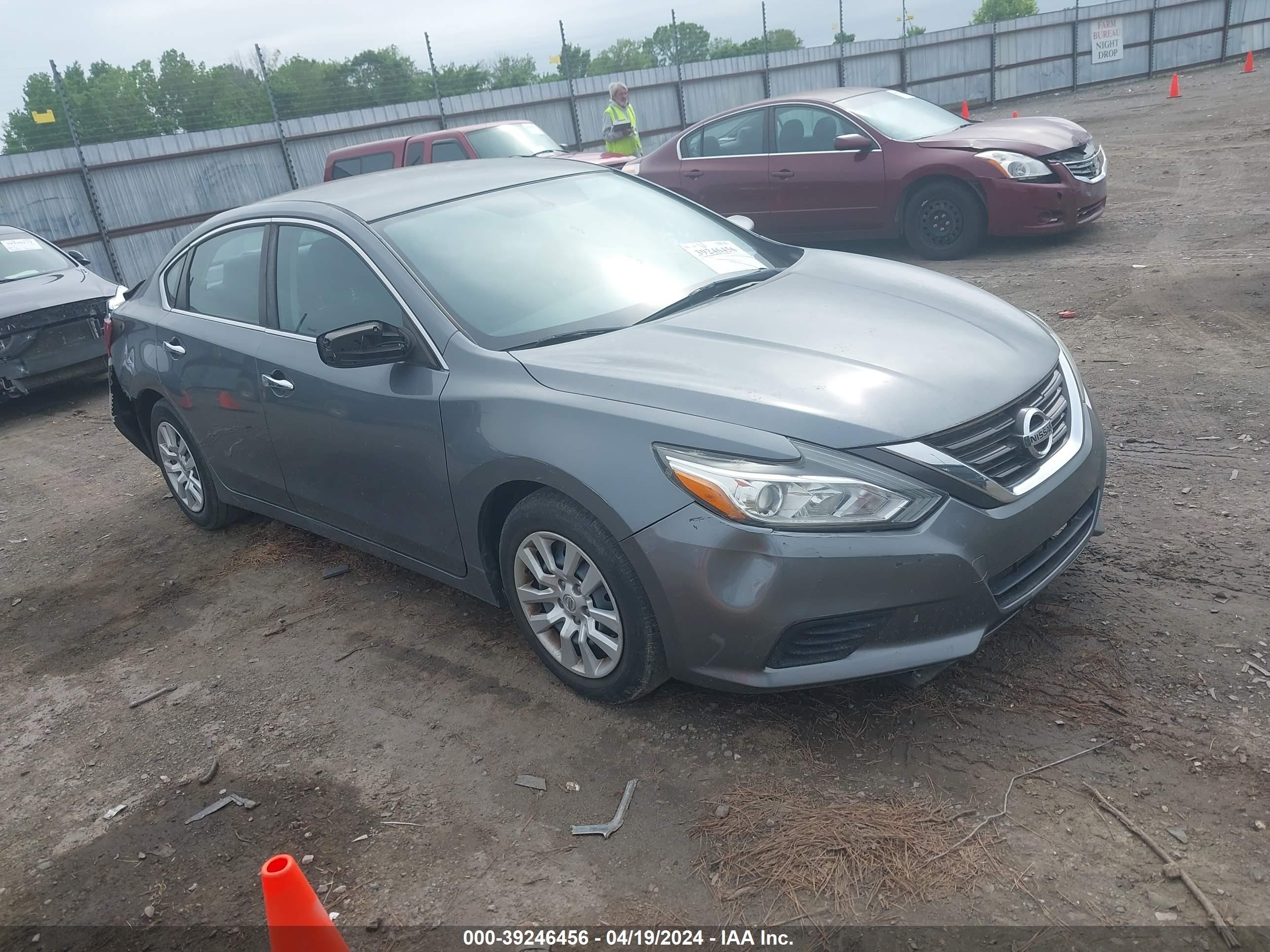 NISSAN ALTIMA 2017 1n4al3ap1hn330629