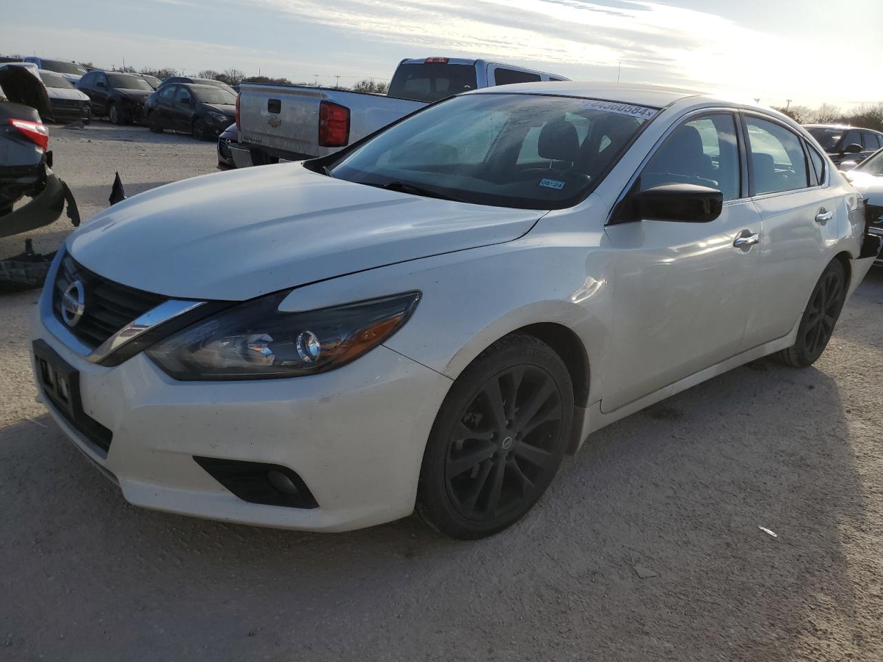 NISSAN ALTIMA 2017 1n4al3ap1hn360570