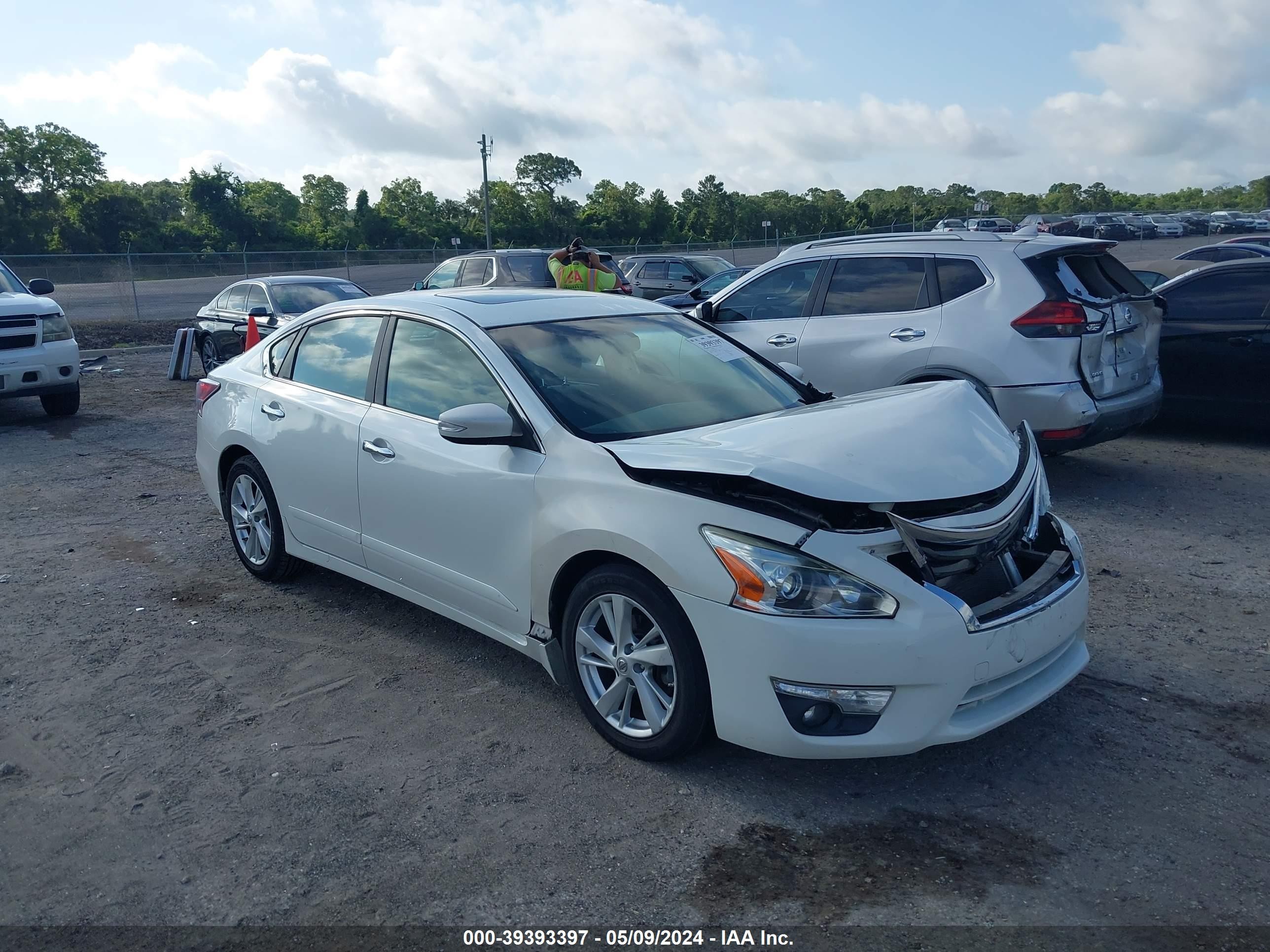 NISSAN ALTIMA 2015 1n4al3ap2fc256355