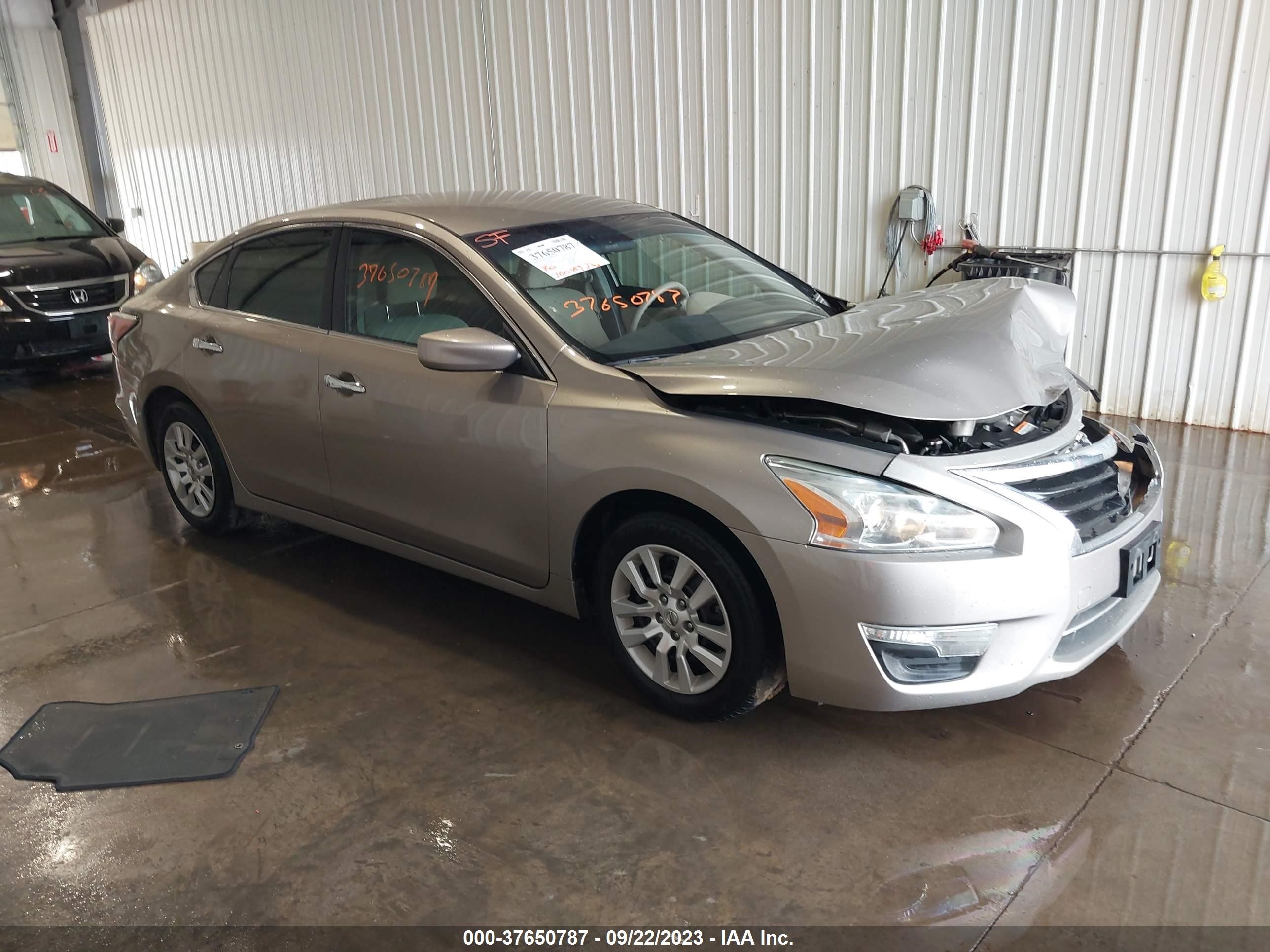 NISSAN ALTIMA 2015 1n4al3ap2fc284480