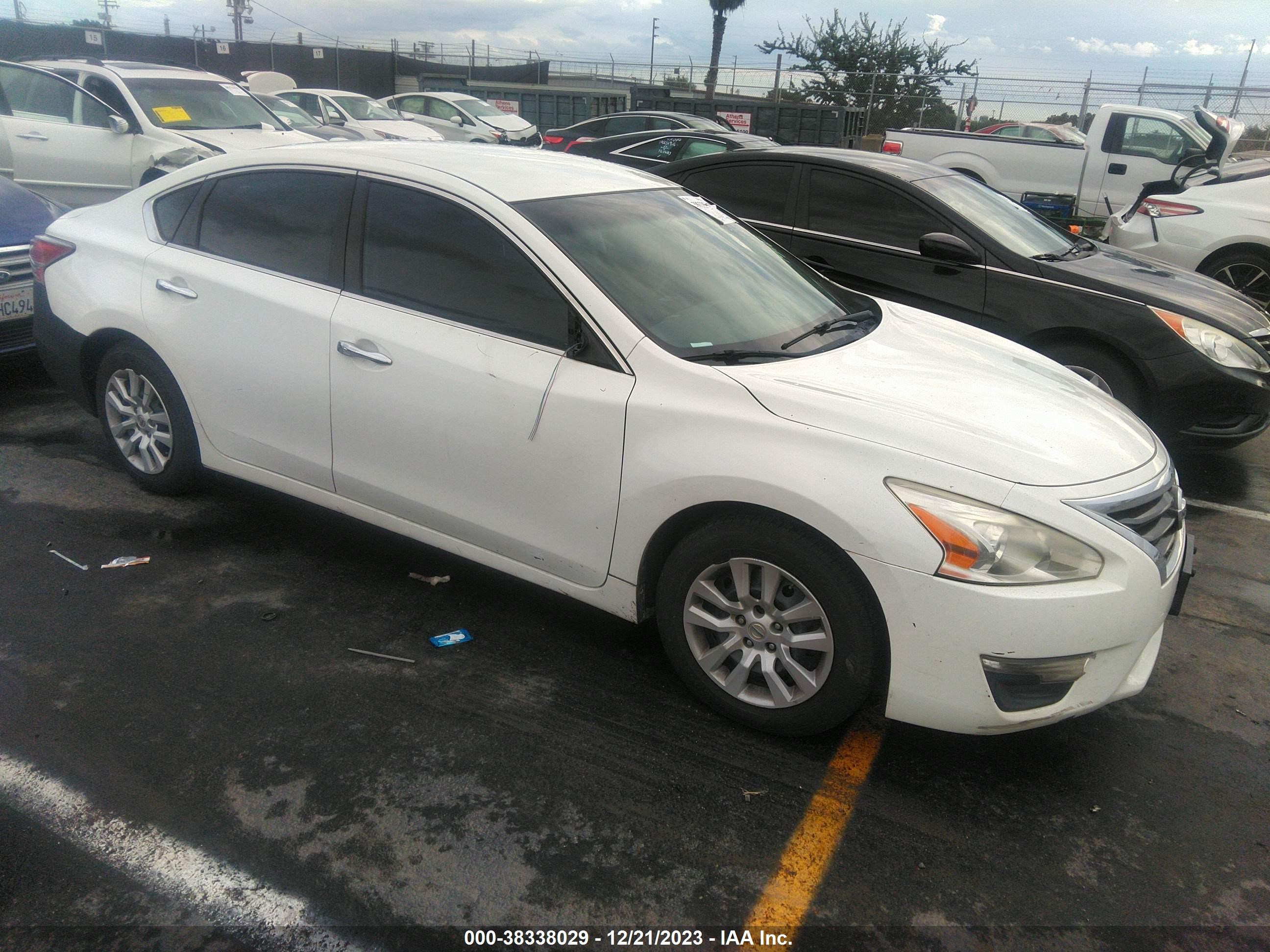 NISSAN ALTIMA 2015 1n4al3ap2fc436144