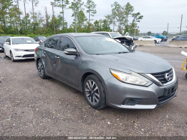 NISSAN ALTIMA 2017 1n4al3ap2hc175603