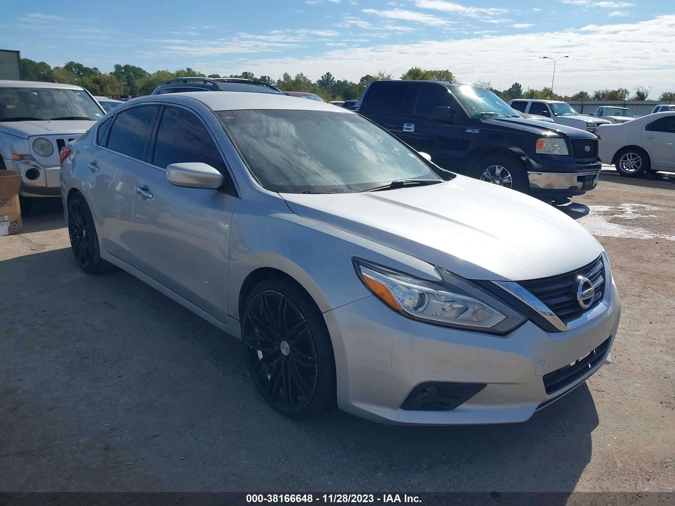 NISSAN ALTIMA 2017 1n4al3ap2hc200841