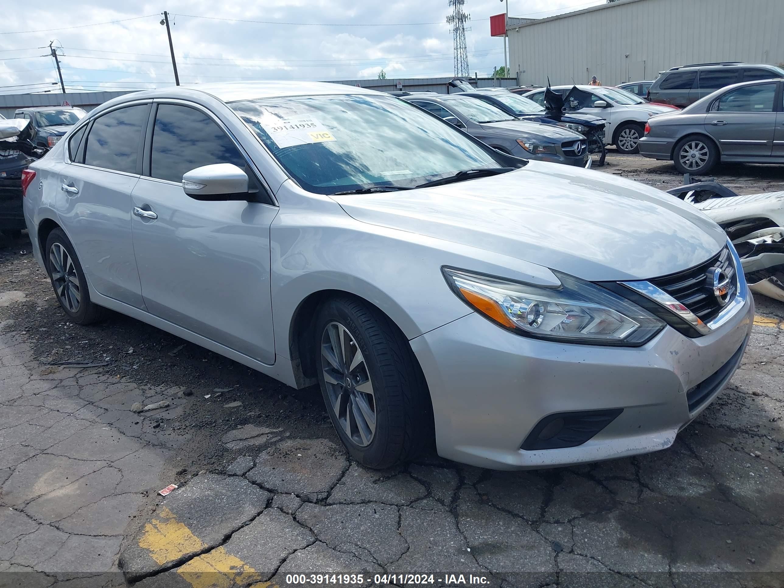 NISSAN ALTIMA 2017 1n4al3ap2hc201861