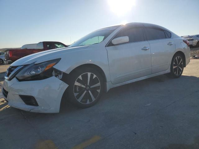 NISSAN ALTIMA 2018 1n4al3ap2jc104813