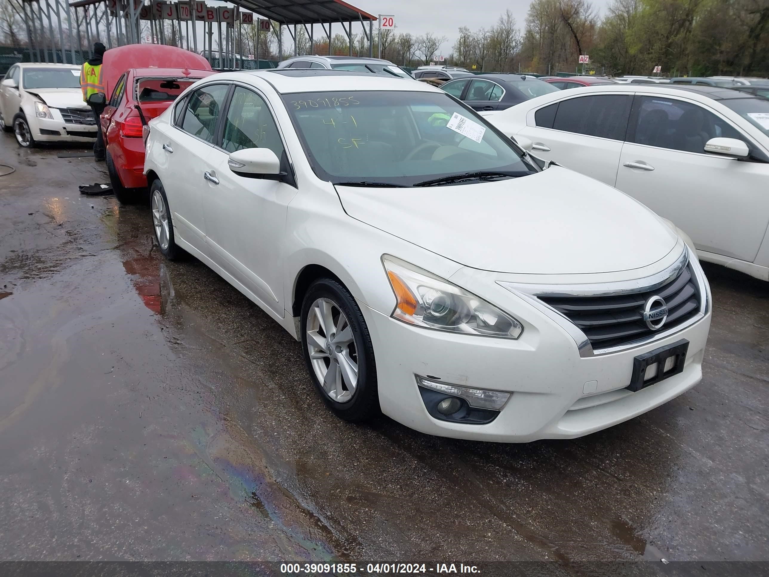 NISSAN ALTIMA 2015 1n4al3ap3fc150609