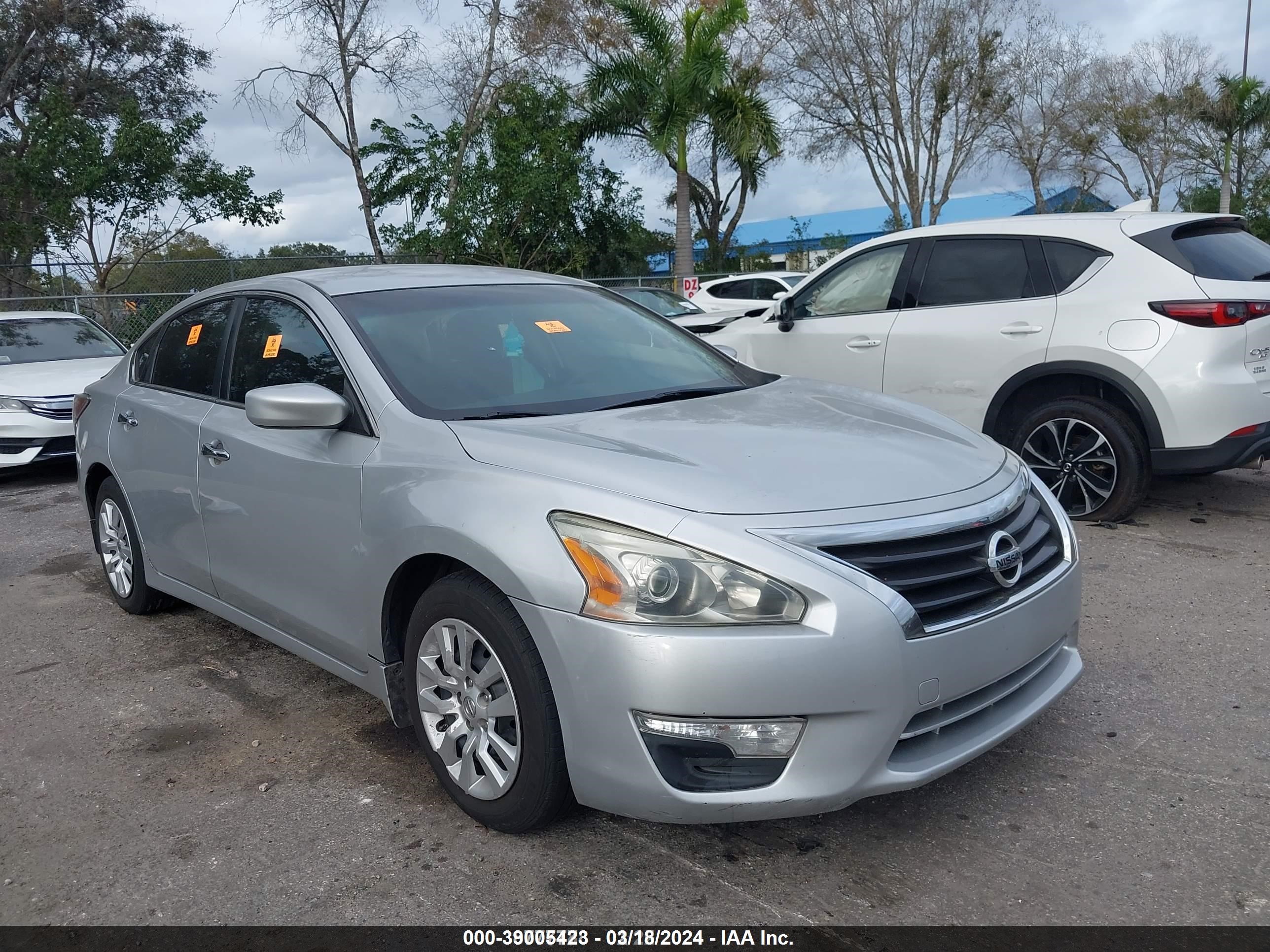 NISSAN ALTIMA 2015 1n4al3ap3fc289641