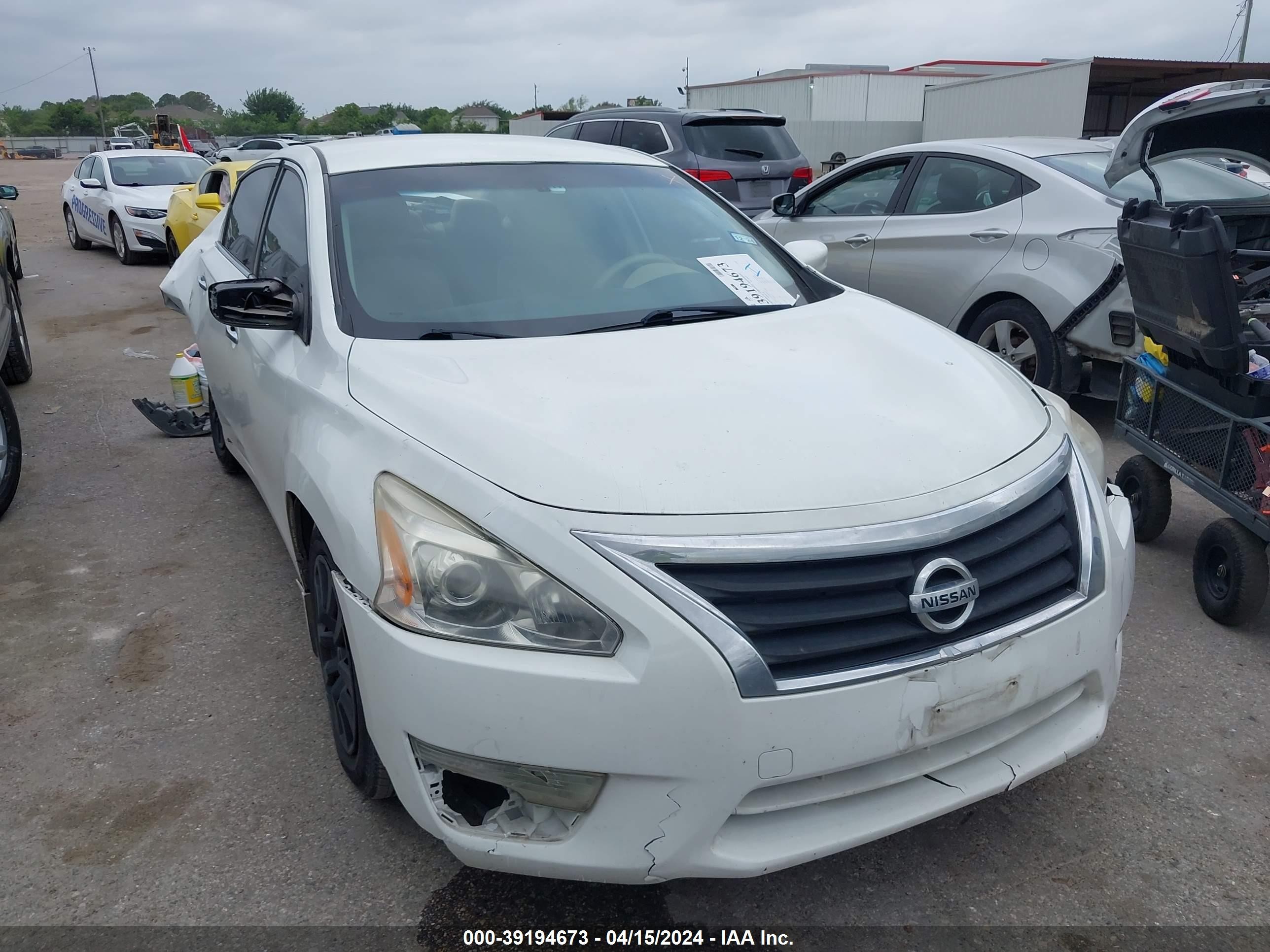 NISSAN ALTIMA 2015 1n4al3ap3fn884834