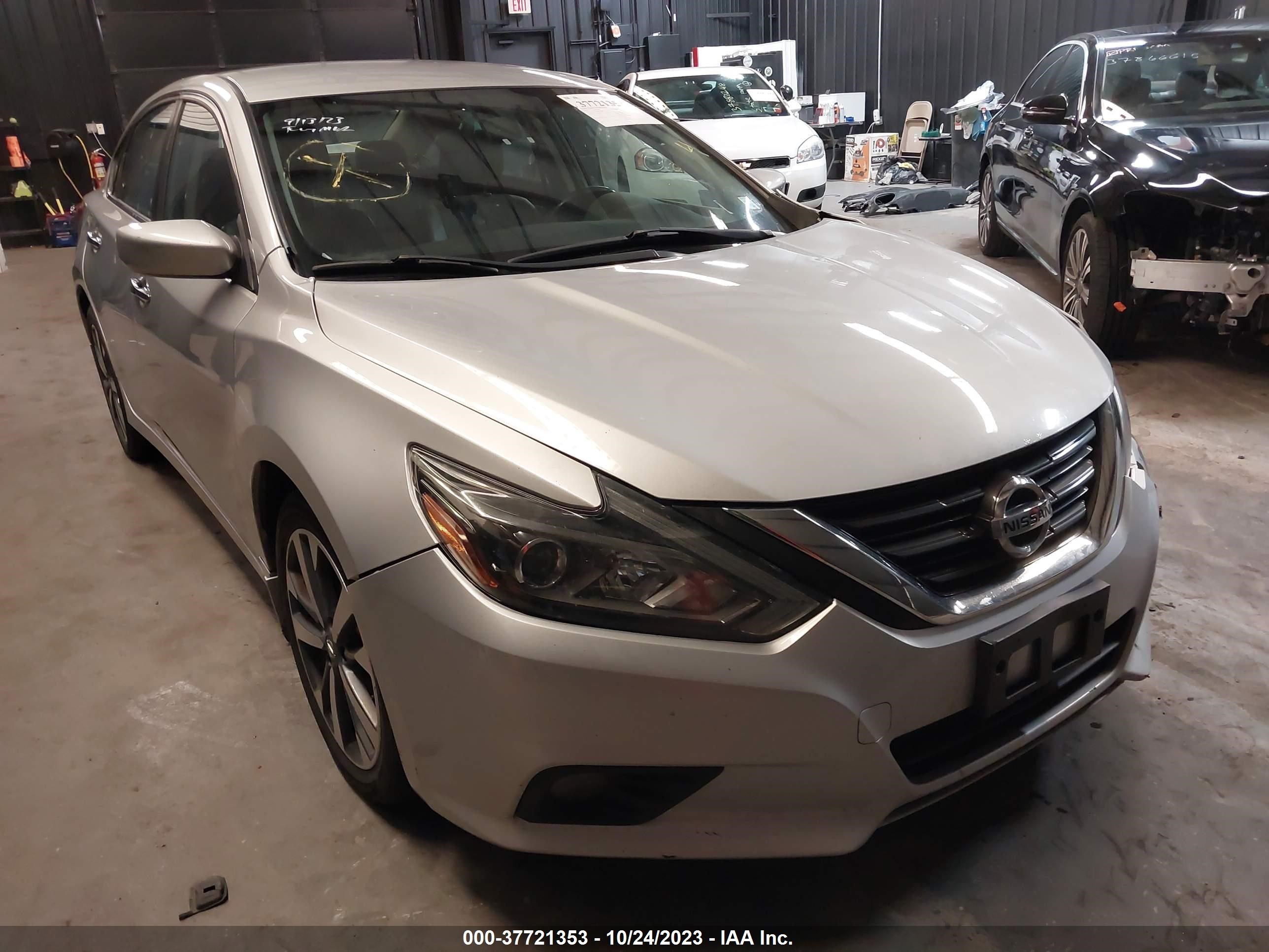 NISSAN ALTIMA 2017 1n4al3ap3hc137927