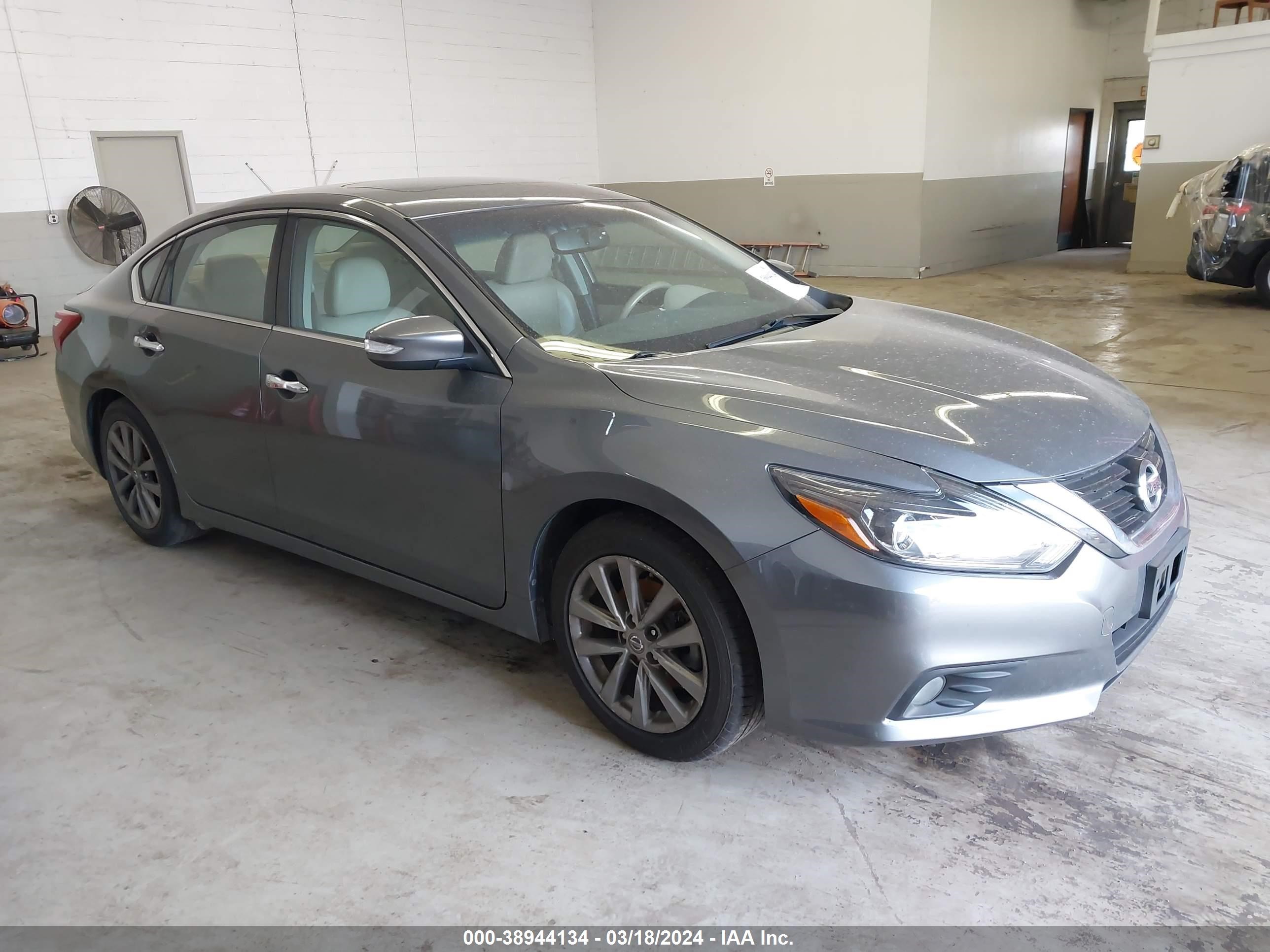 NISSAN ALTIMA 2017 1n4al3ap3hc199750