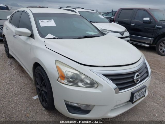 NISSAN ALTIMA 2015 1n4al3ap4fc414713