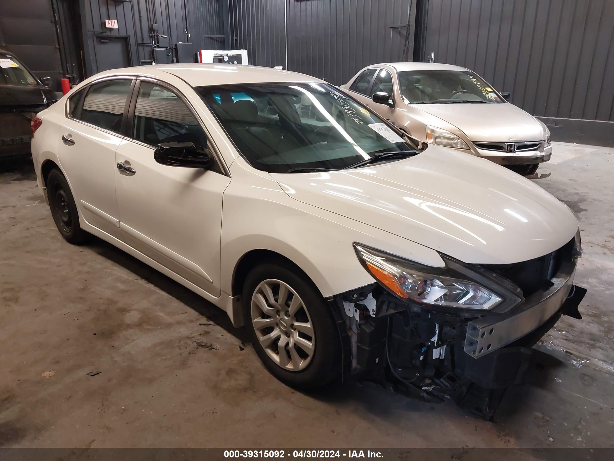 NISSAN ALTIMA 2016 1n4al3ap4gc258769