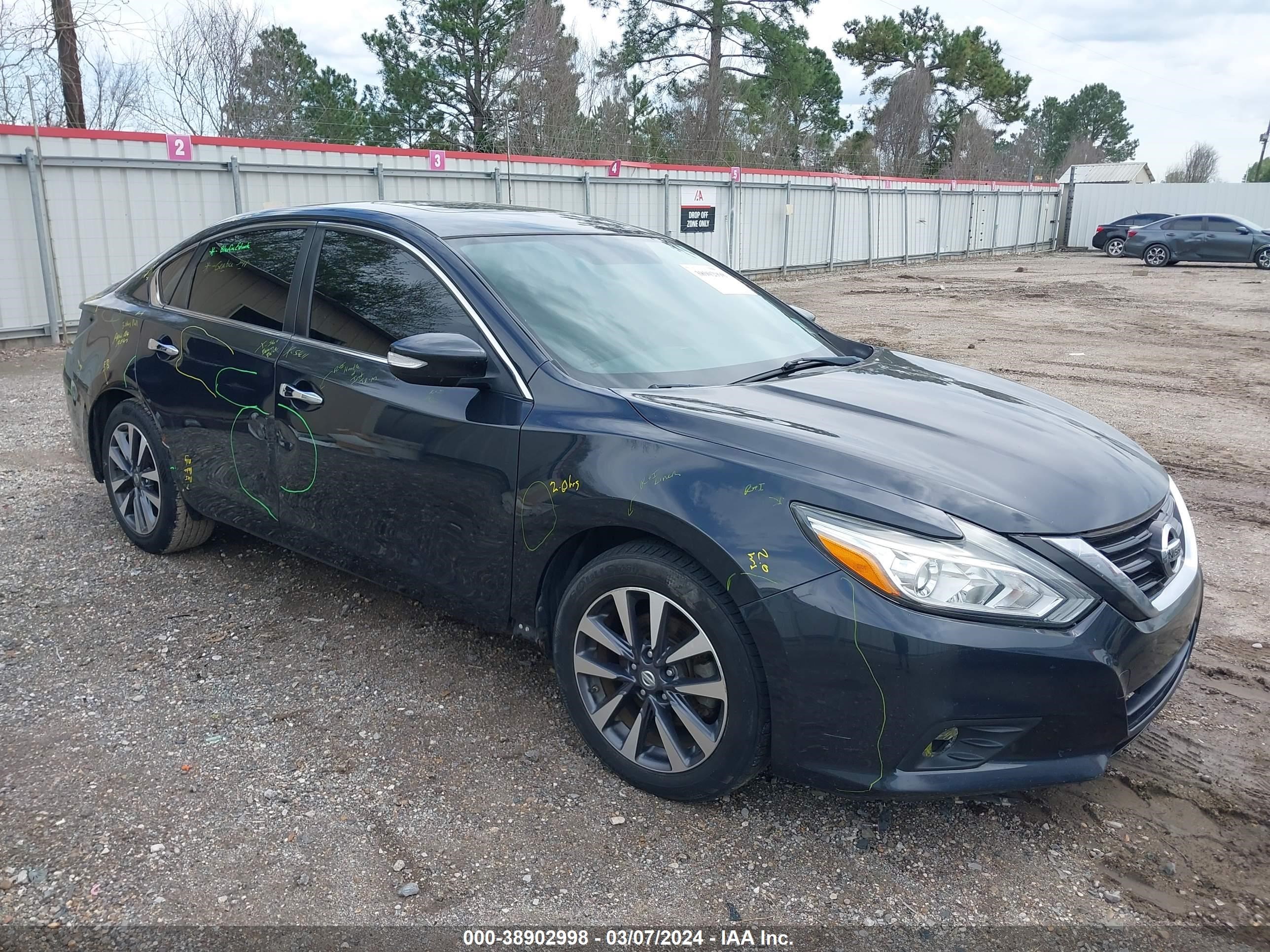 NISSAN ALTIMA 2017 1n4al3ap4hc212179