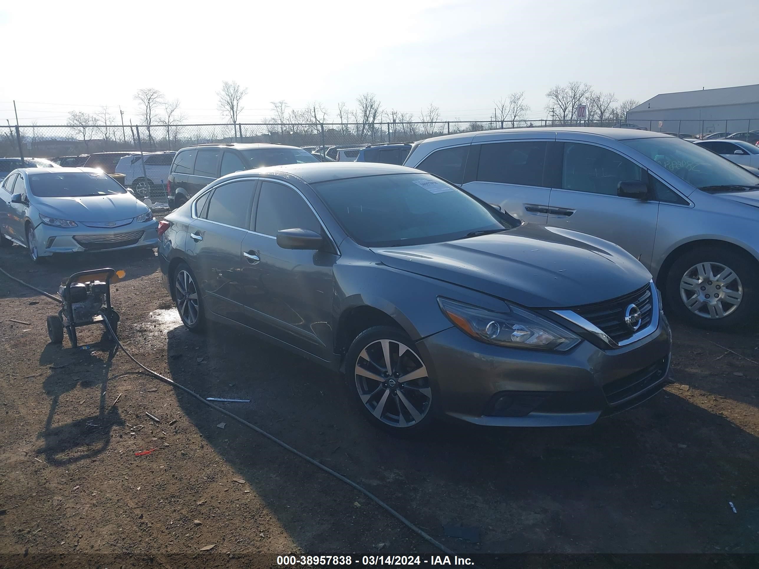 NISSAN ALTIMA 2017 1n4al3ap4hn352883