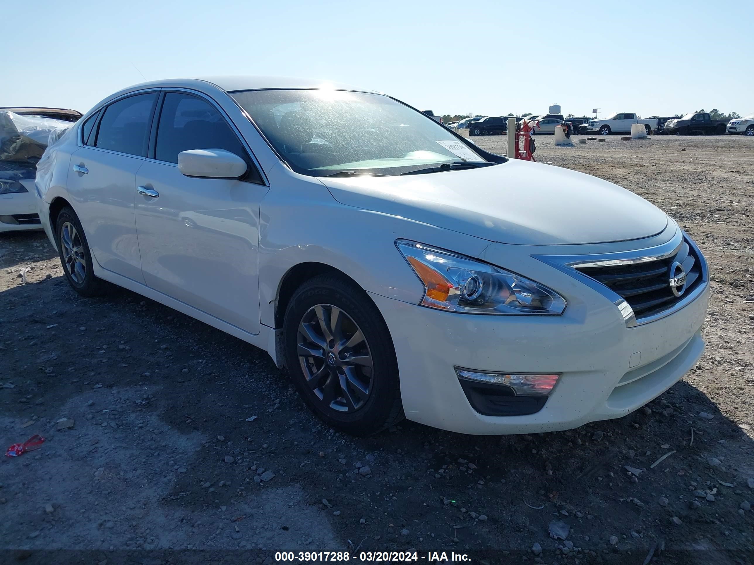 NISSAN ALTIMA 2015 1n4al3ap5fn396355