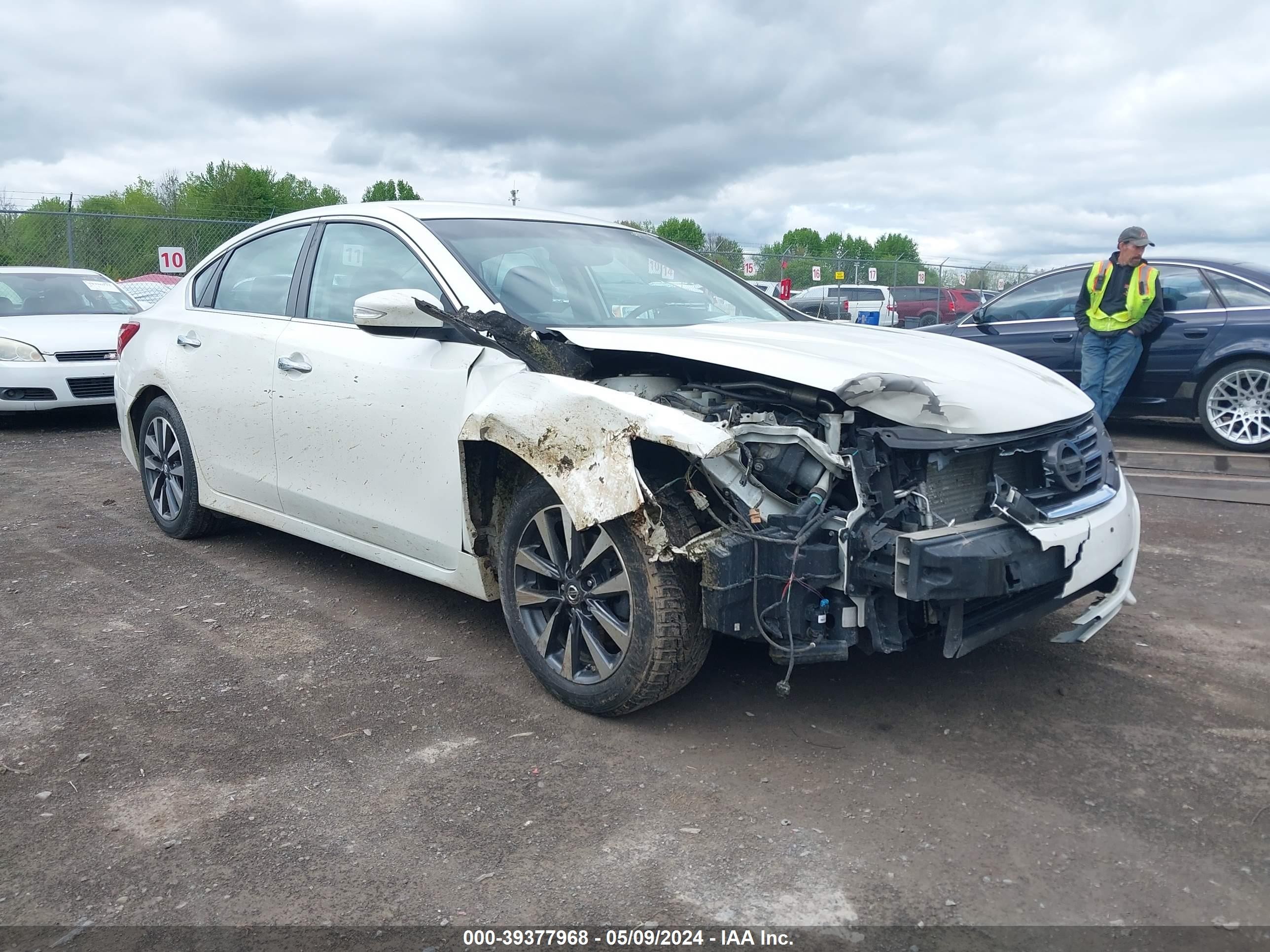 NISSAN ALTIMA 2017 1n4al3ap5hc118182