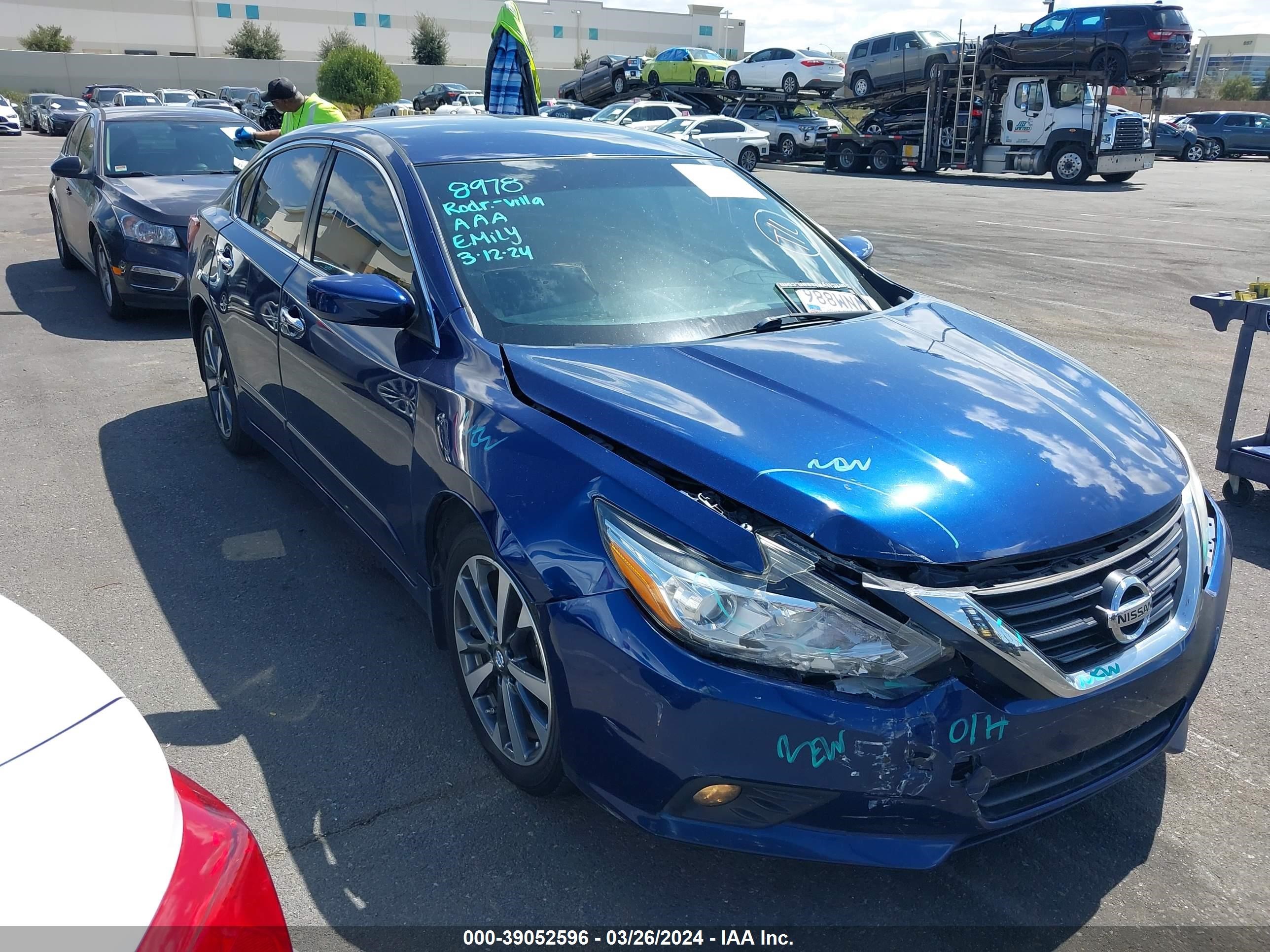 NISSAN ALTIMA 2017 1n4al3ap5hc147455