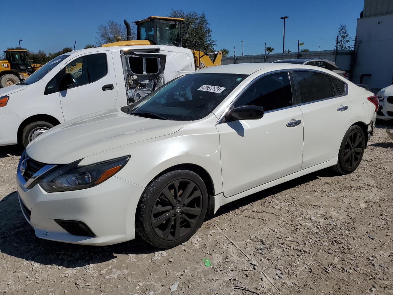 NISSAN ALTIMA 2017 1n4al3ap5hc170783