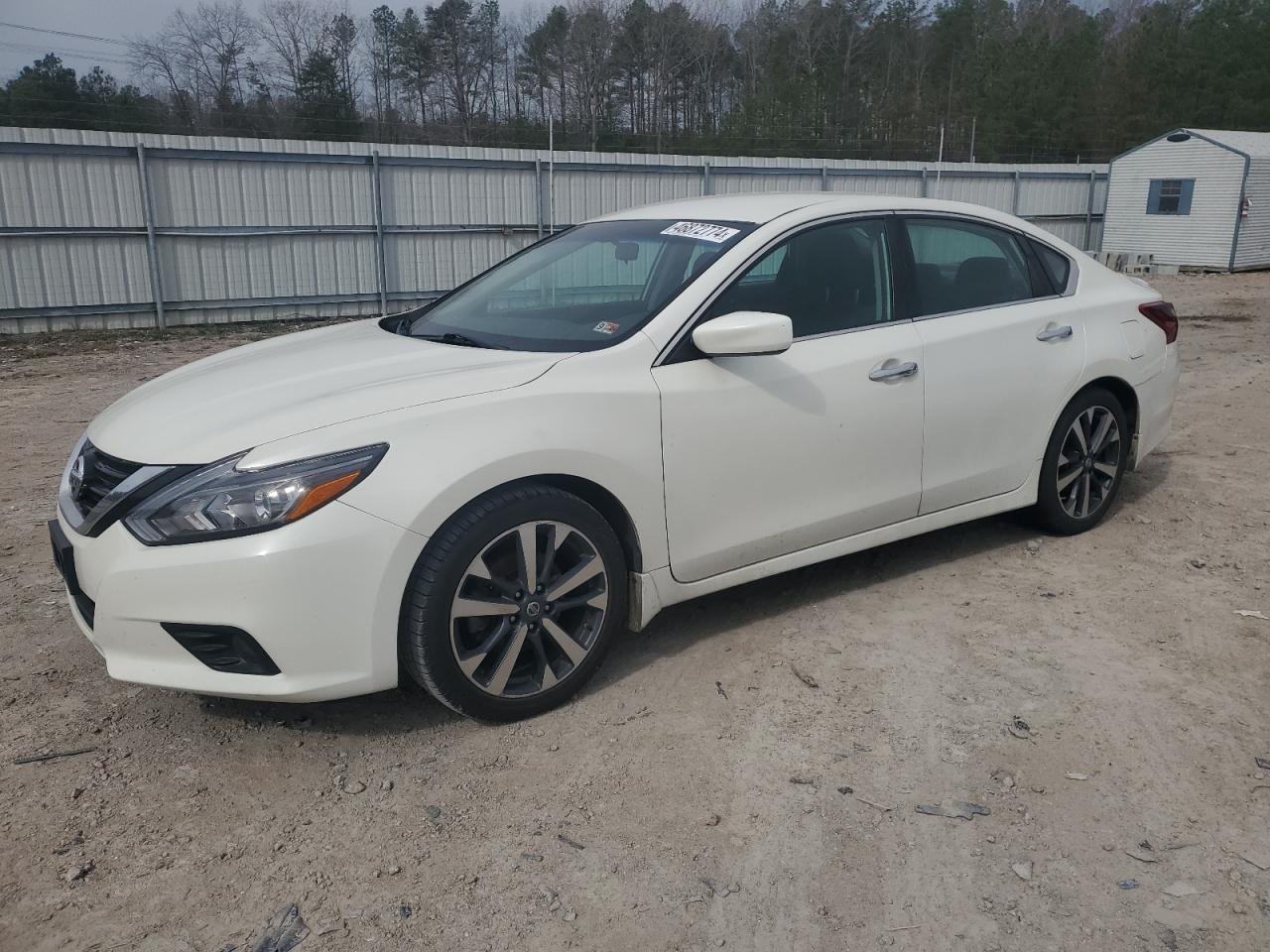 NISSAN ALTIMA 2017 1n4al3ap5hc481257