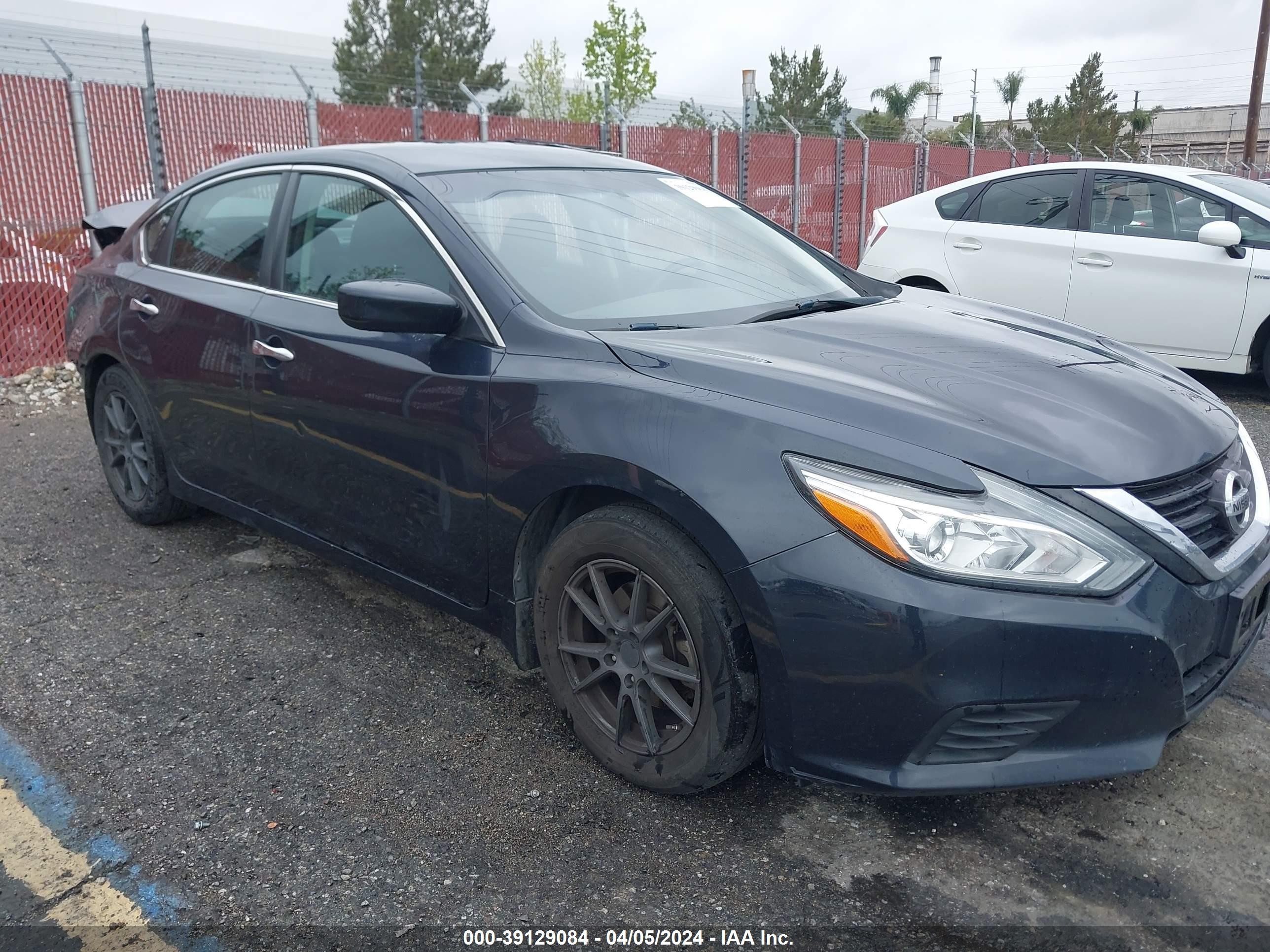 NISSAN ALTIMA 2017 1n4al3ap5hc484806