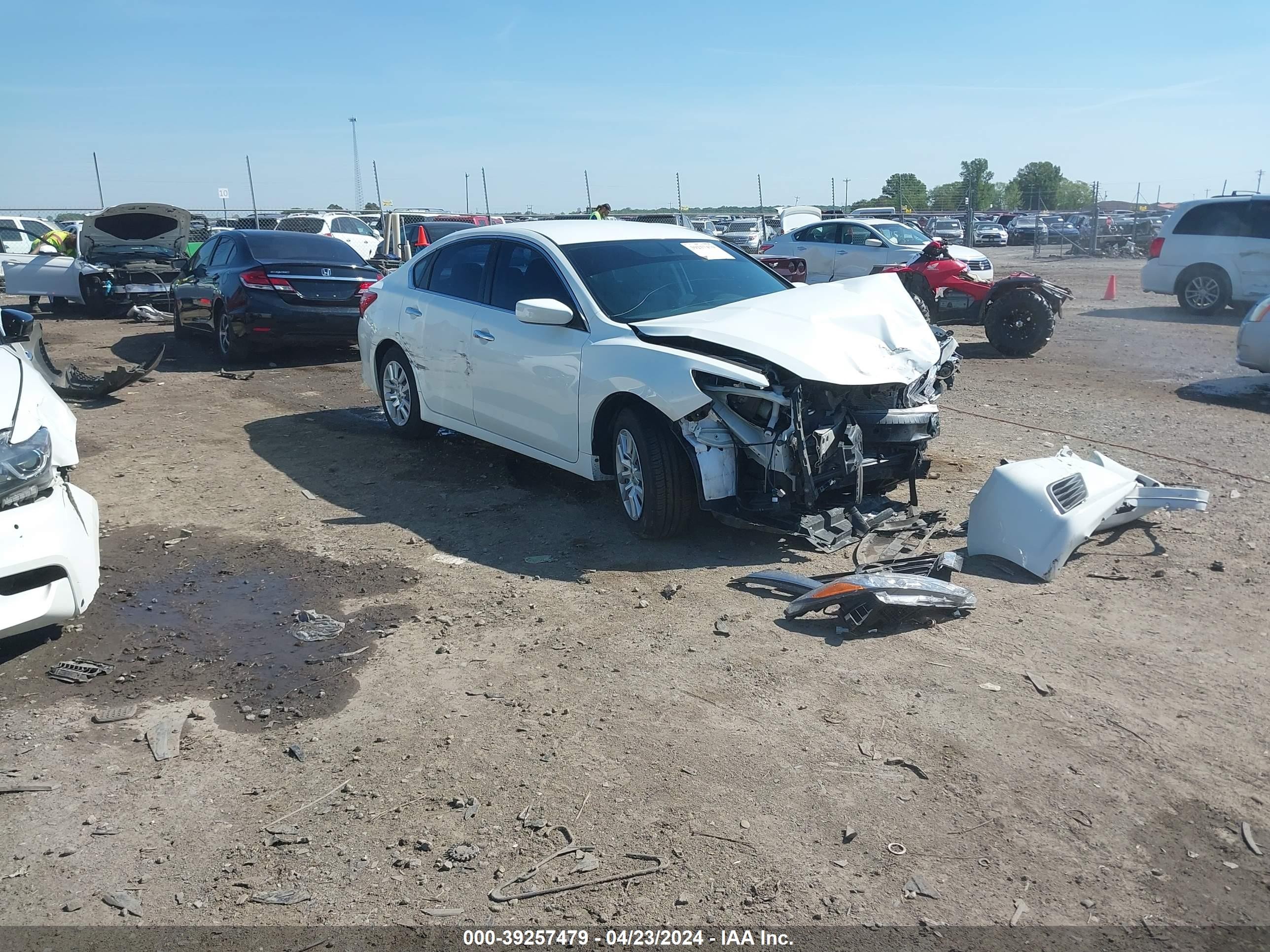 NISSAN ALTIMA 2017 1n4al3ap5hn325305