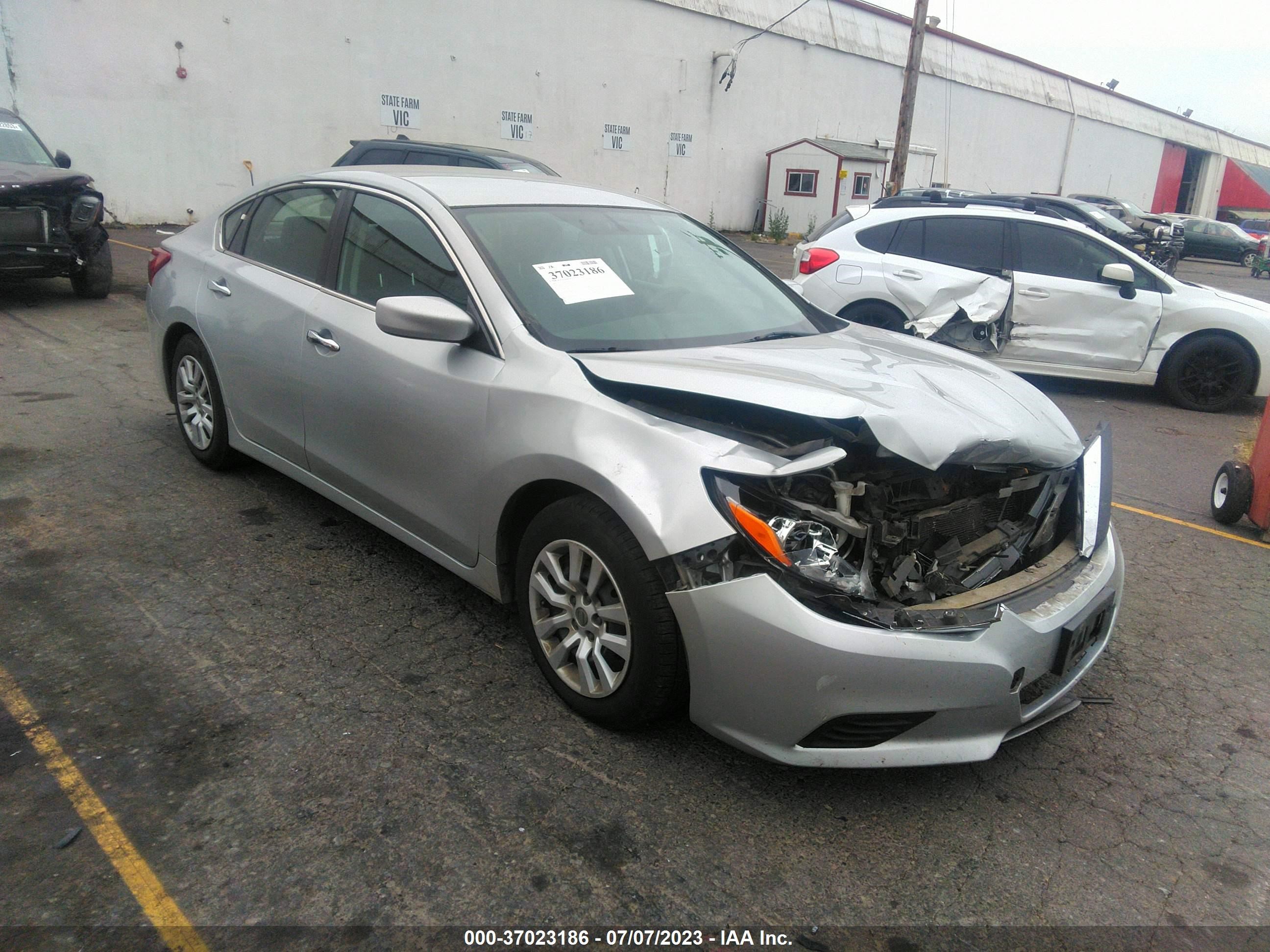 NISSAN ALTIMA 2017 1n4al3ap5hn330374