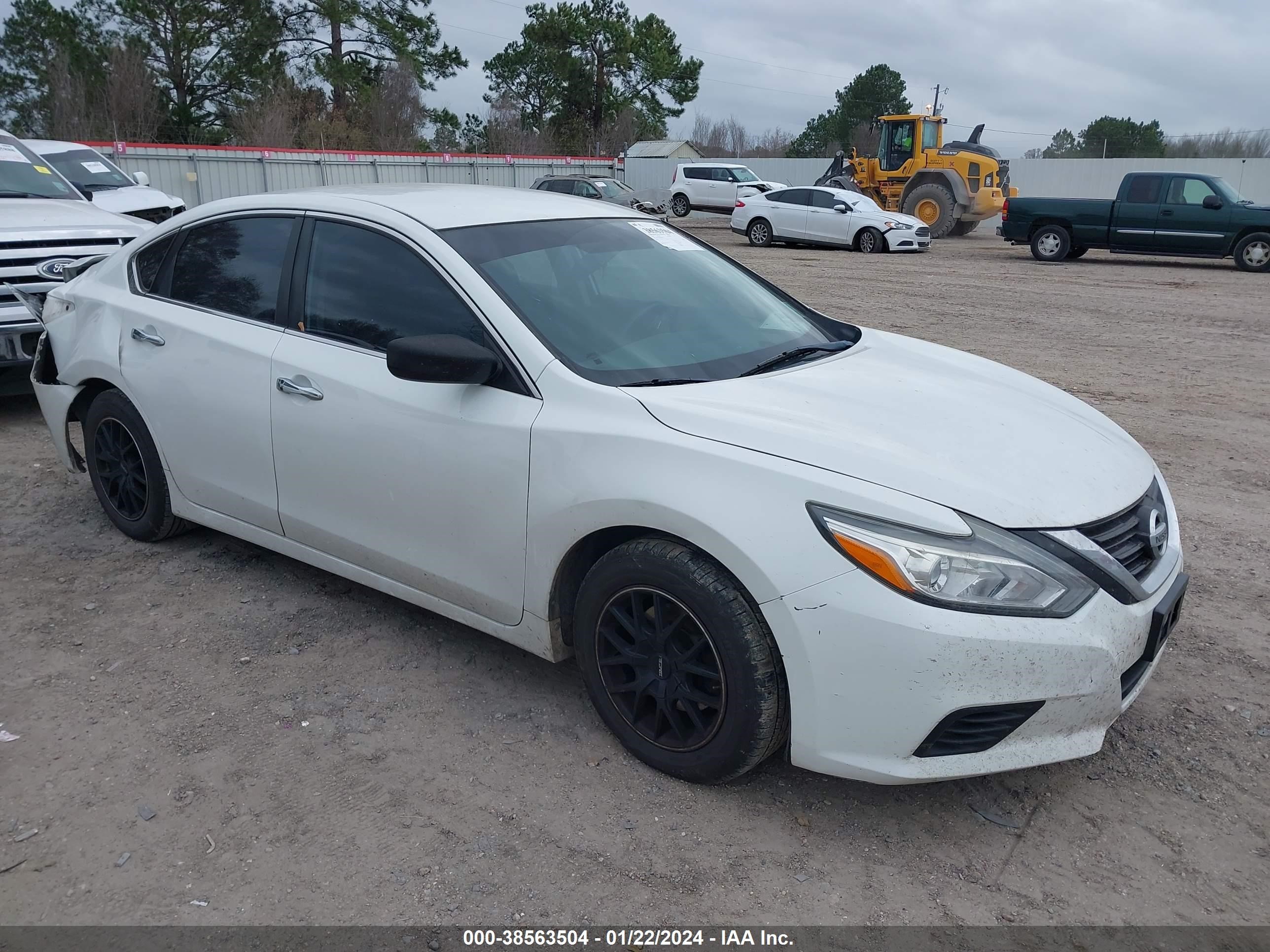 NISSAN ALTIMA 2017 1n4al3ap6hn314877