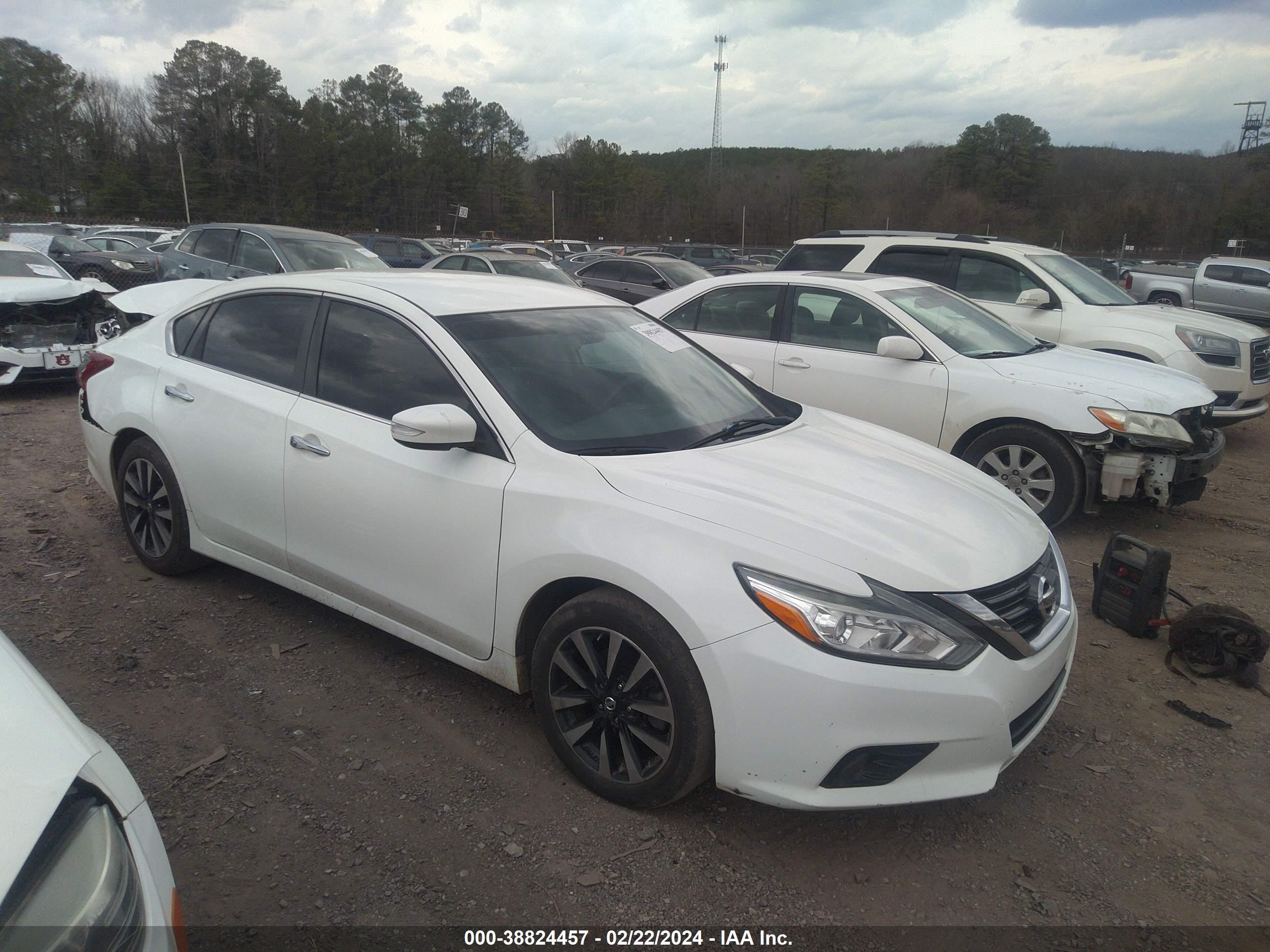 NISSAN ALTIMA 2018 1n4al3ap6jc144859