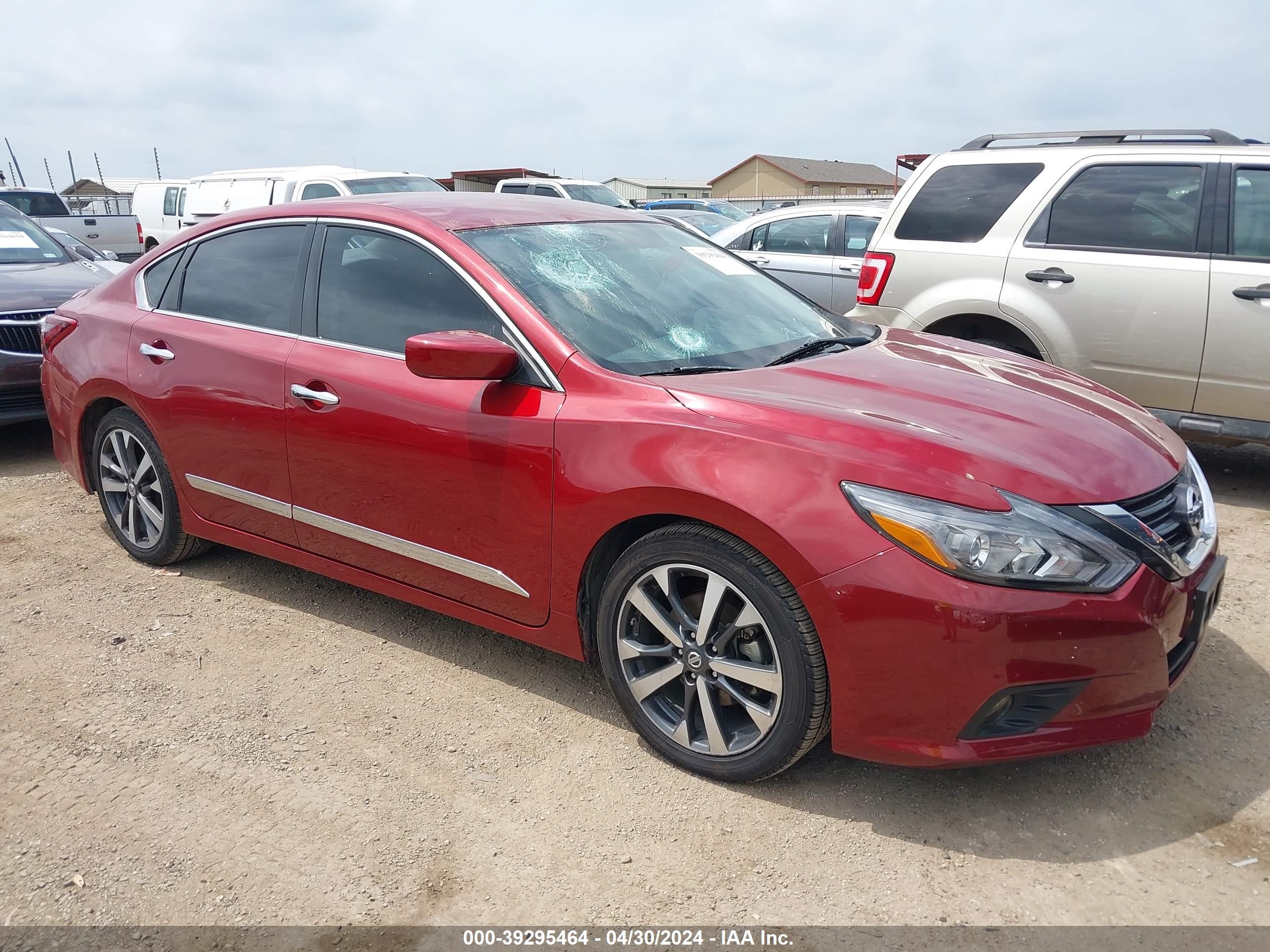 NISSAN ALTIMA 2017 1n4al3ap7hc266768