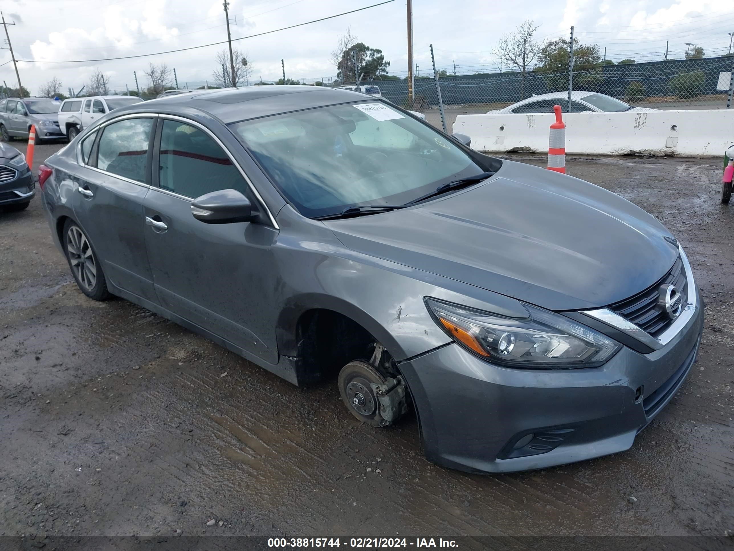 NISSAN ALTIMA 2017 1n4al3ap8hc140936