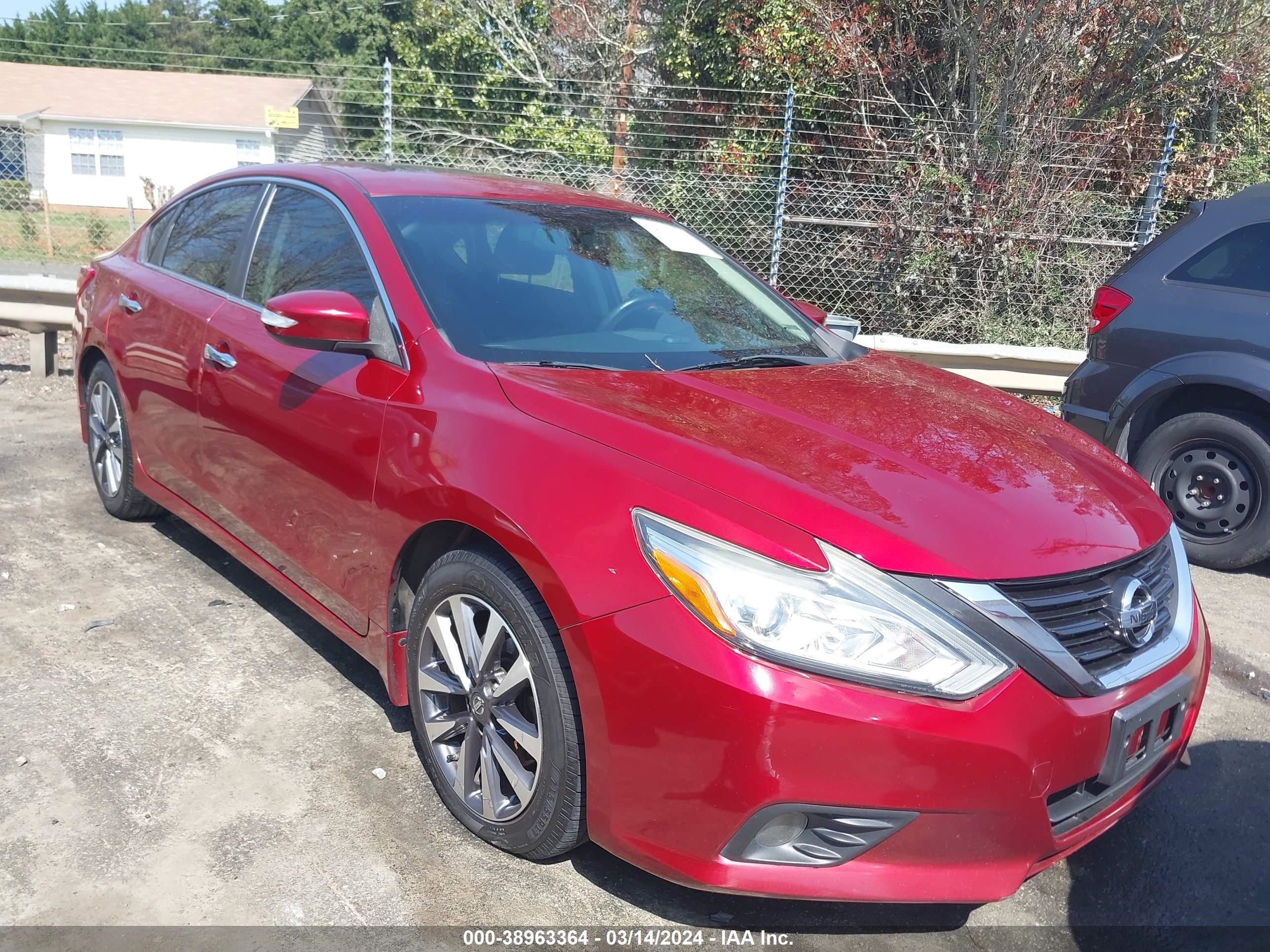 NISSAN ALTIMA 2017 1n4al3ap8hc285331