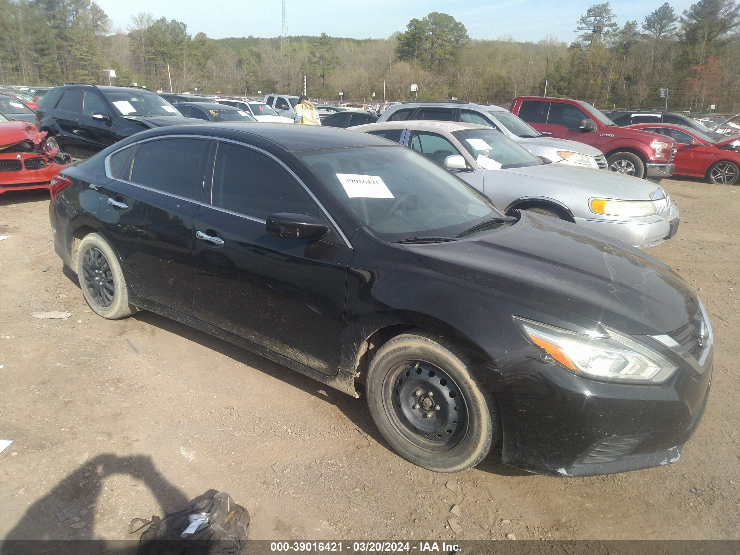 NISSAN ALTIMA 2017 1n4al3ap8hc288116