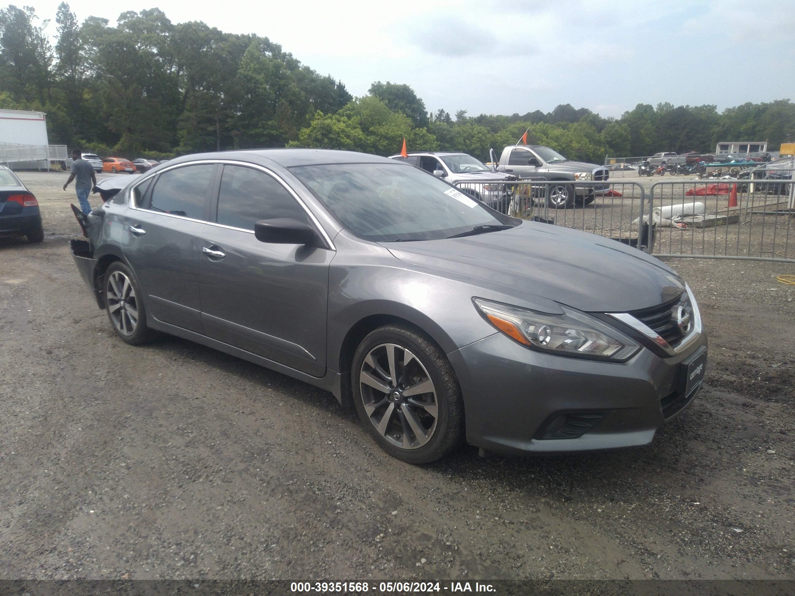 NISSAN ALTIMA 2017 1n4al3ap8hc486209