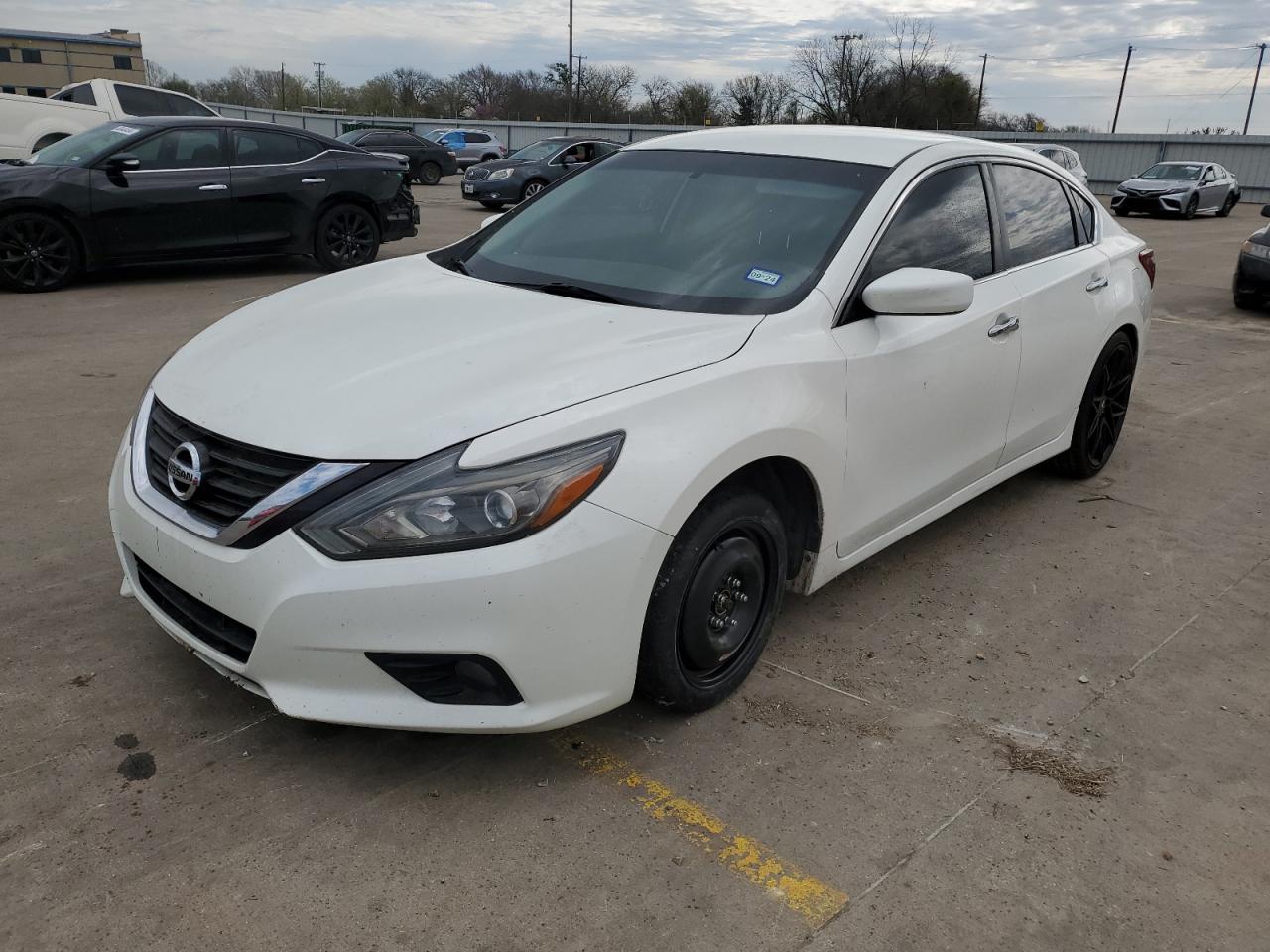 NISSAN ALTIMA 2018 1n4al3ap8jc113175